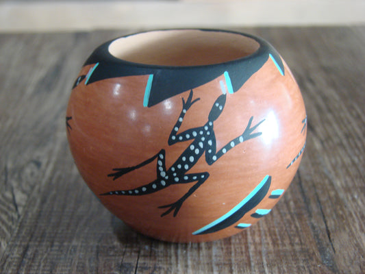 Small Native American Jemez Clay Hand Coiled Pottery Signed Yepa
