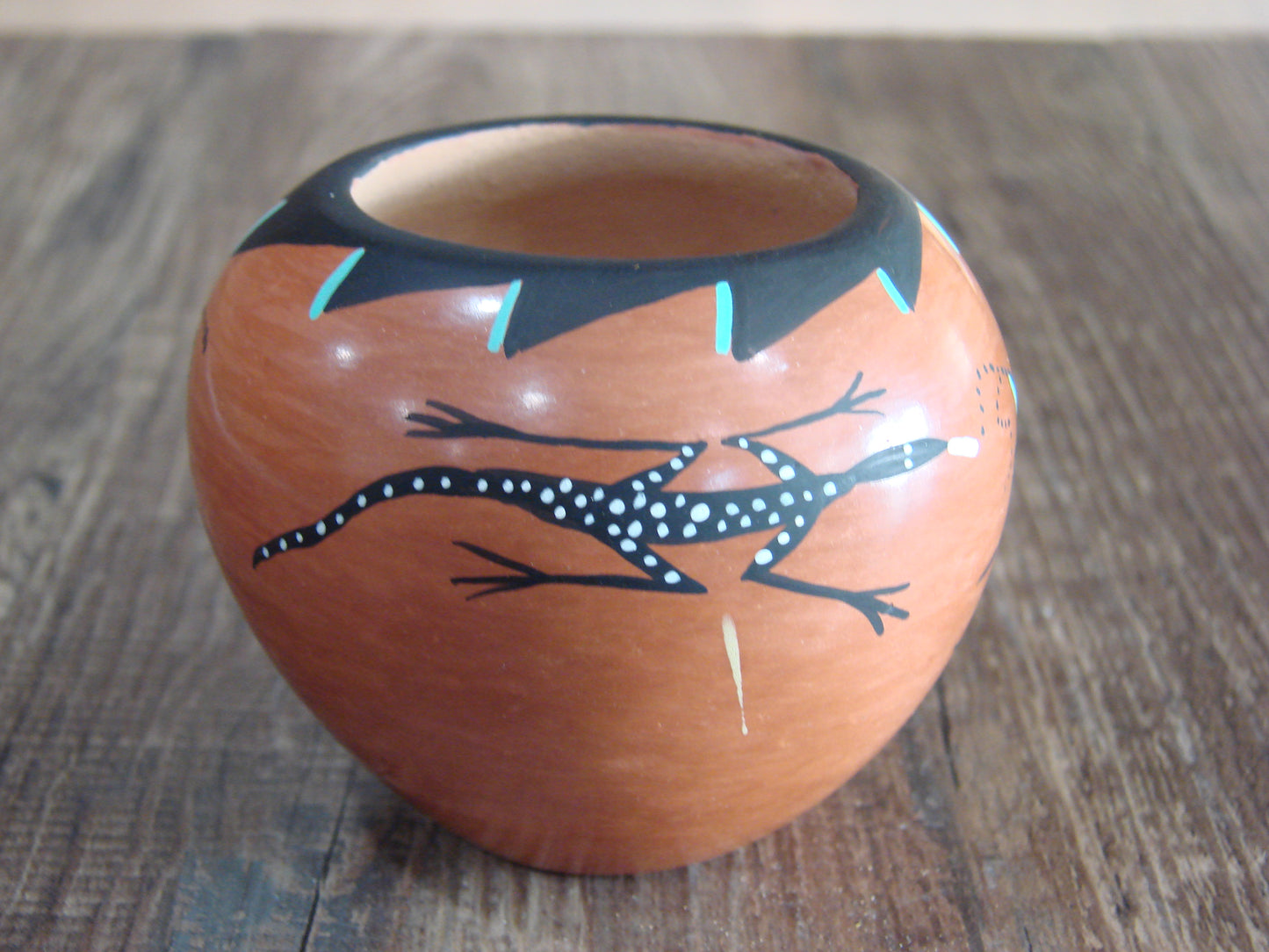 Small Native American Jemez Clay Hand Coiled Pottery Signed Yepa