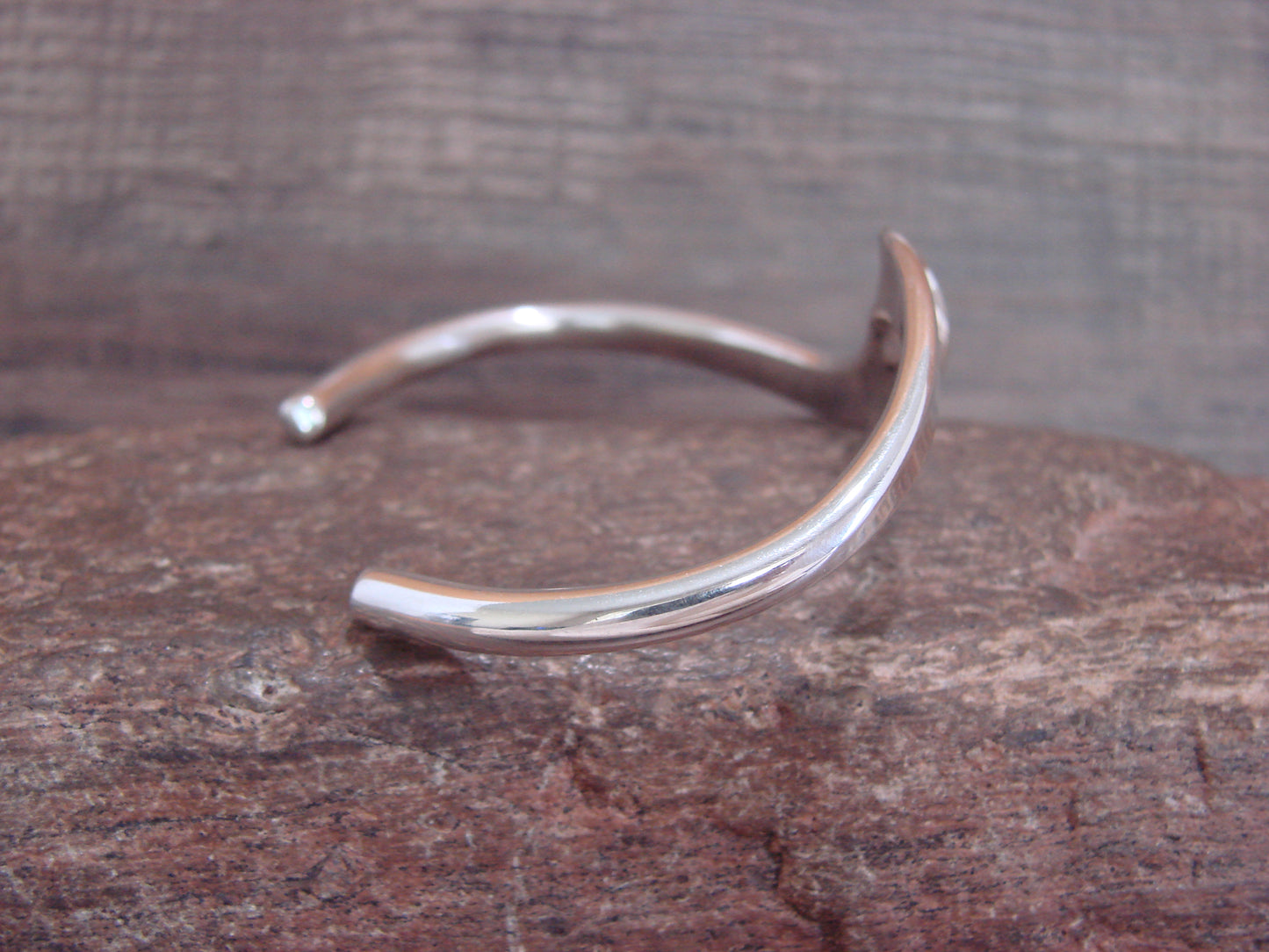 Native American Stackable Sterling Silver Bracelet Signed by Tahe