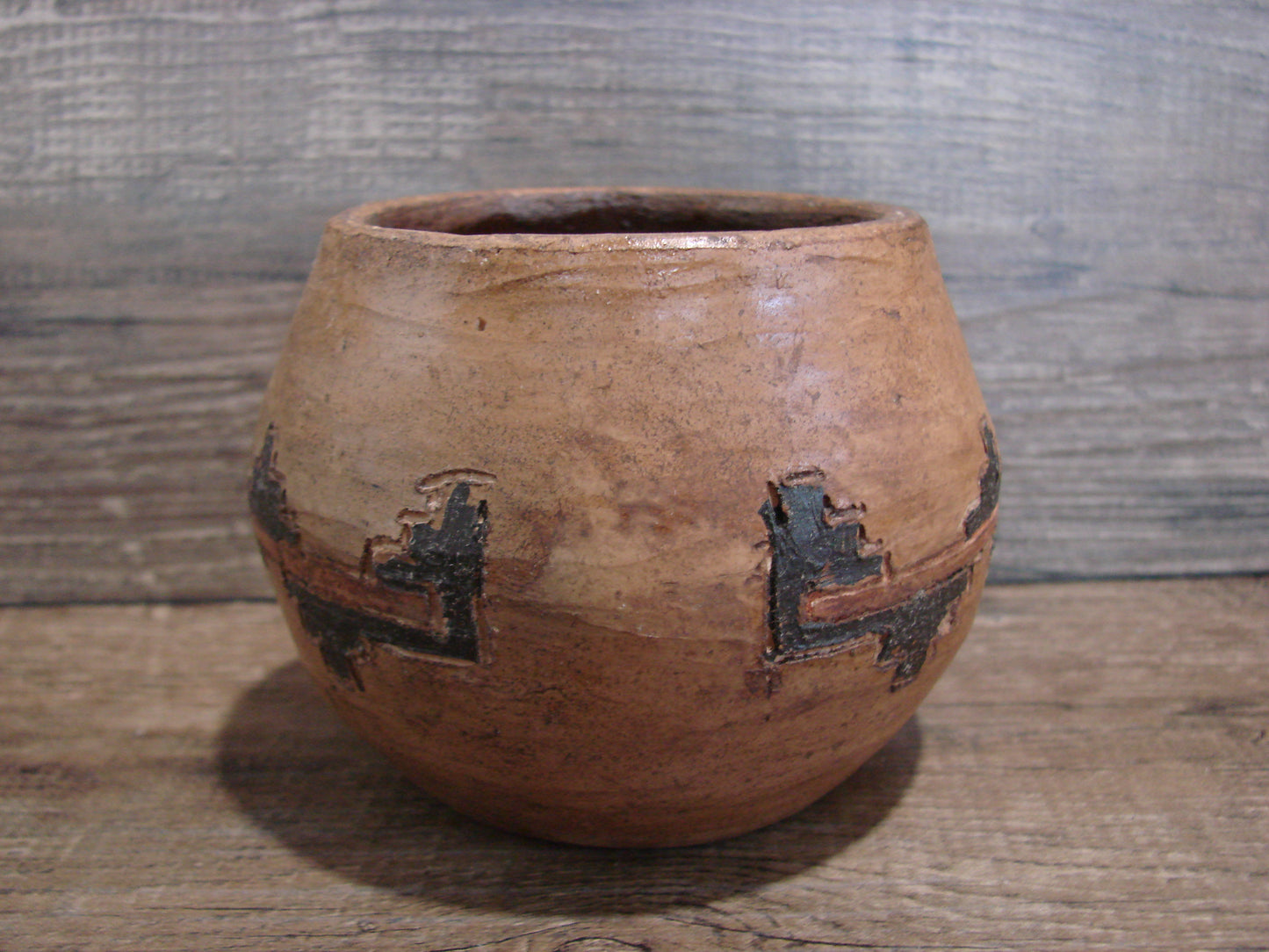 Native American Pine Pitch Medicine Bowl Pottery Signed by Lameman