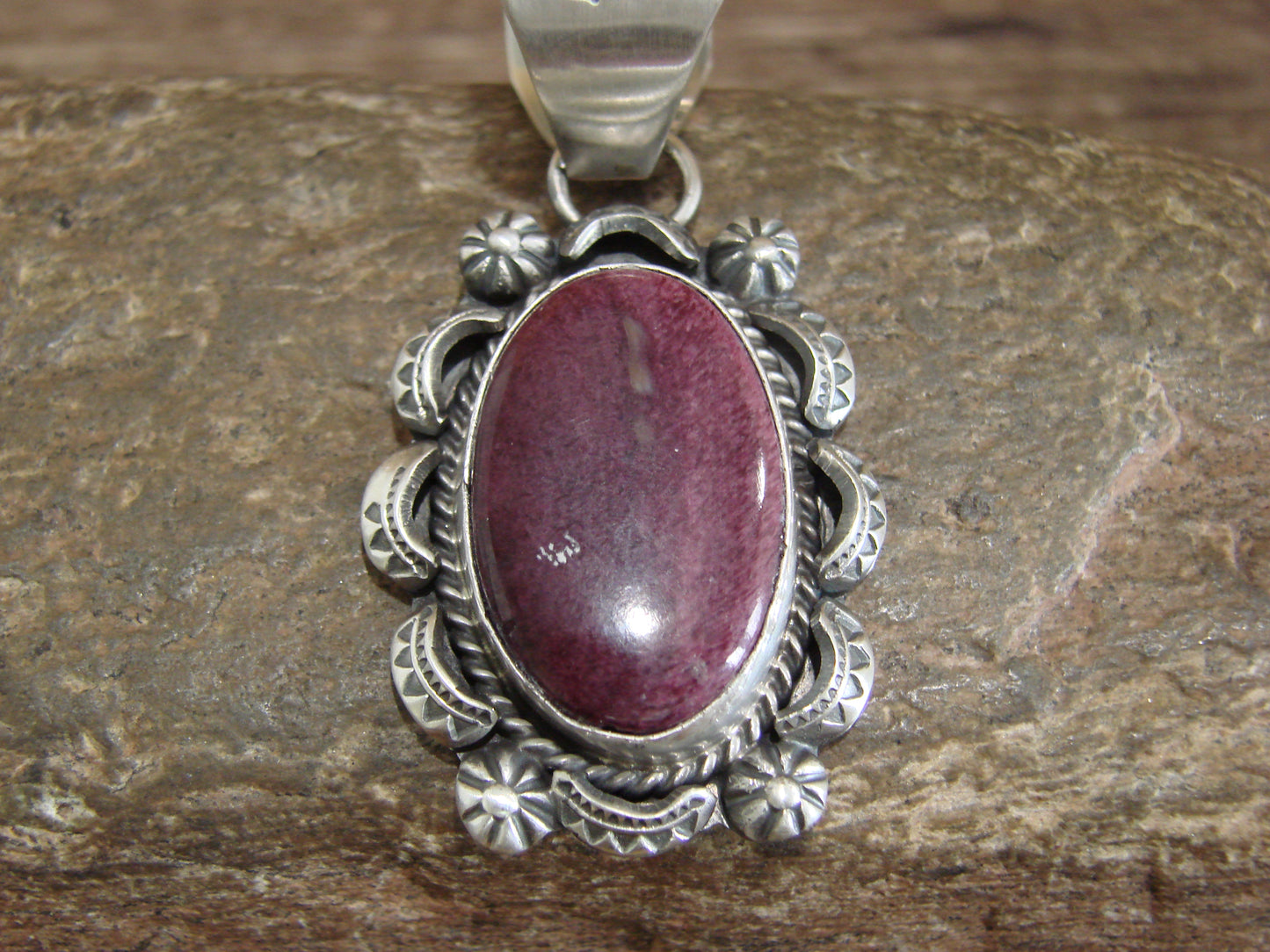 Native American Sterling Silver & Purple Spiny Oyster Pendant Signed Dawes