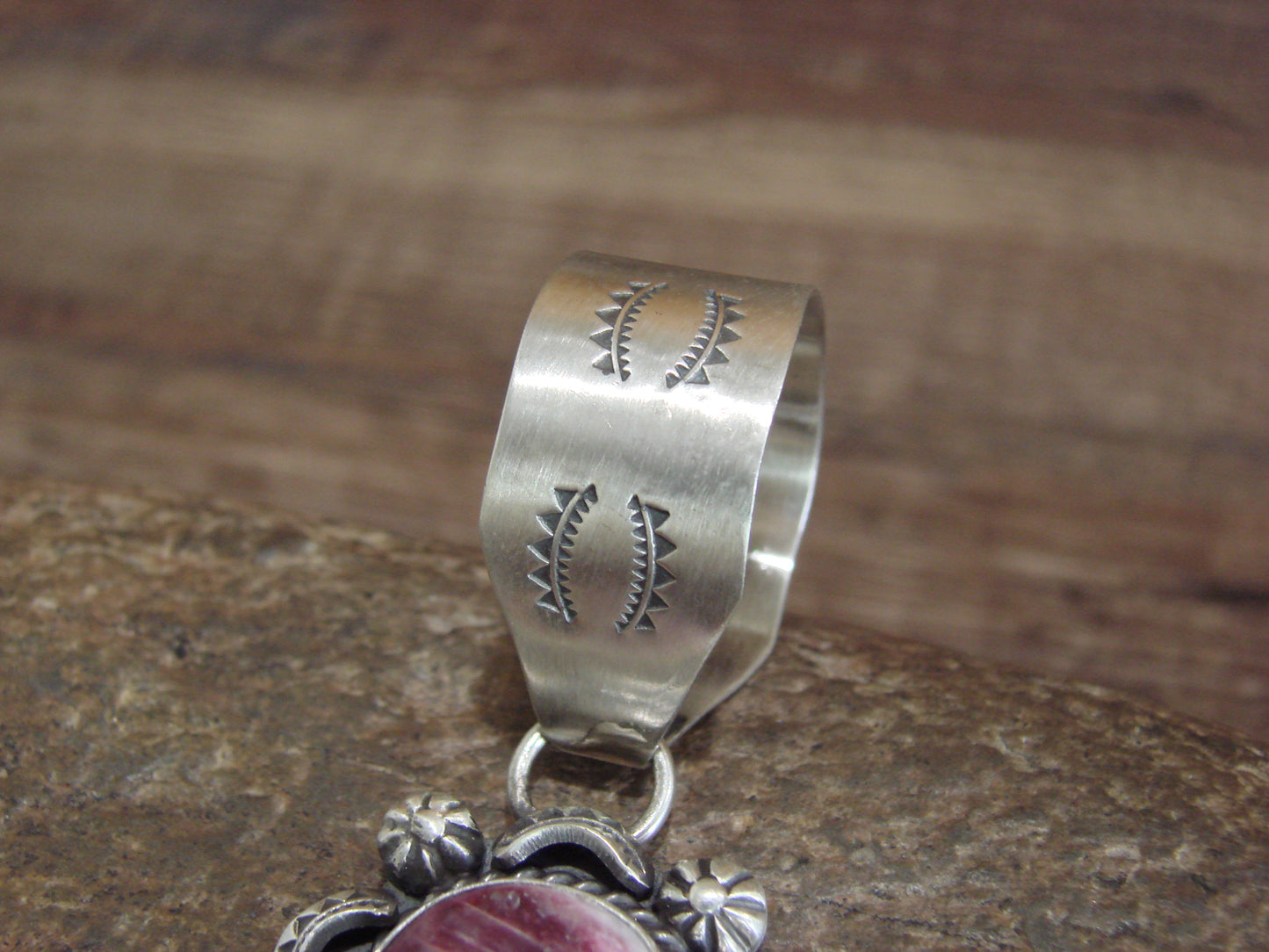Native American Sterling Silver & Purple Spiny Oyster Pendant Signed Dawes