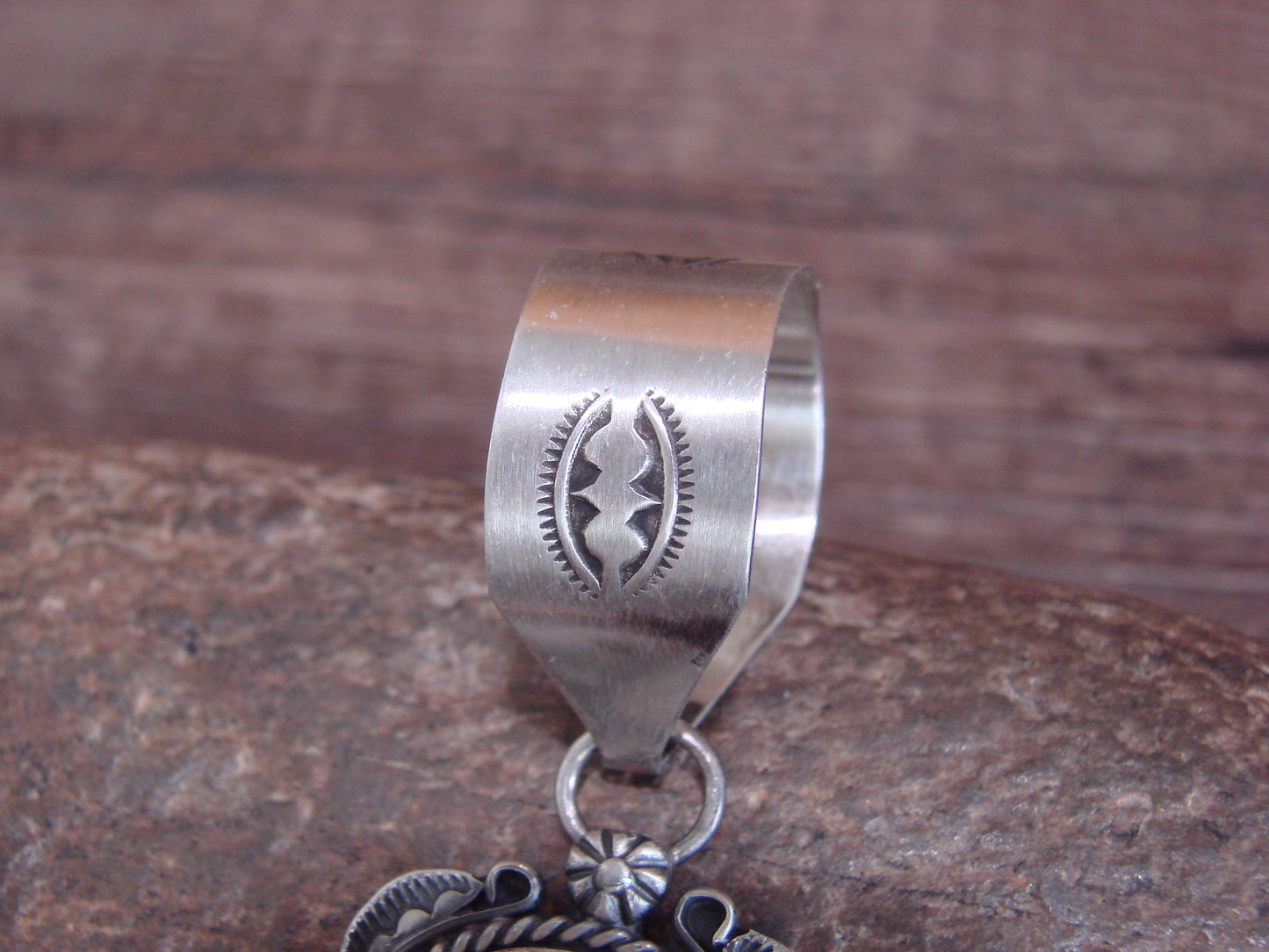 Native American Sterling Silver & Purple Spiny Oyster Pendant Signed Dawes