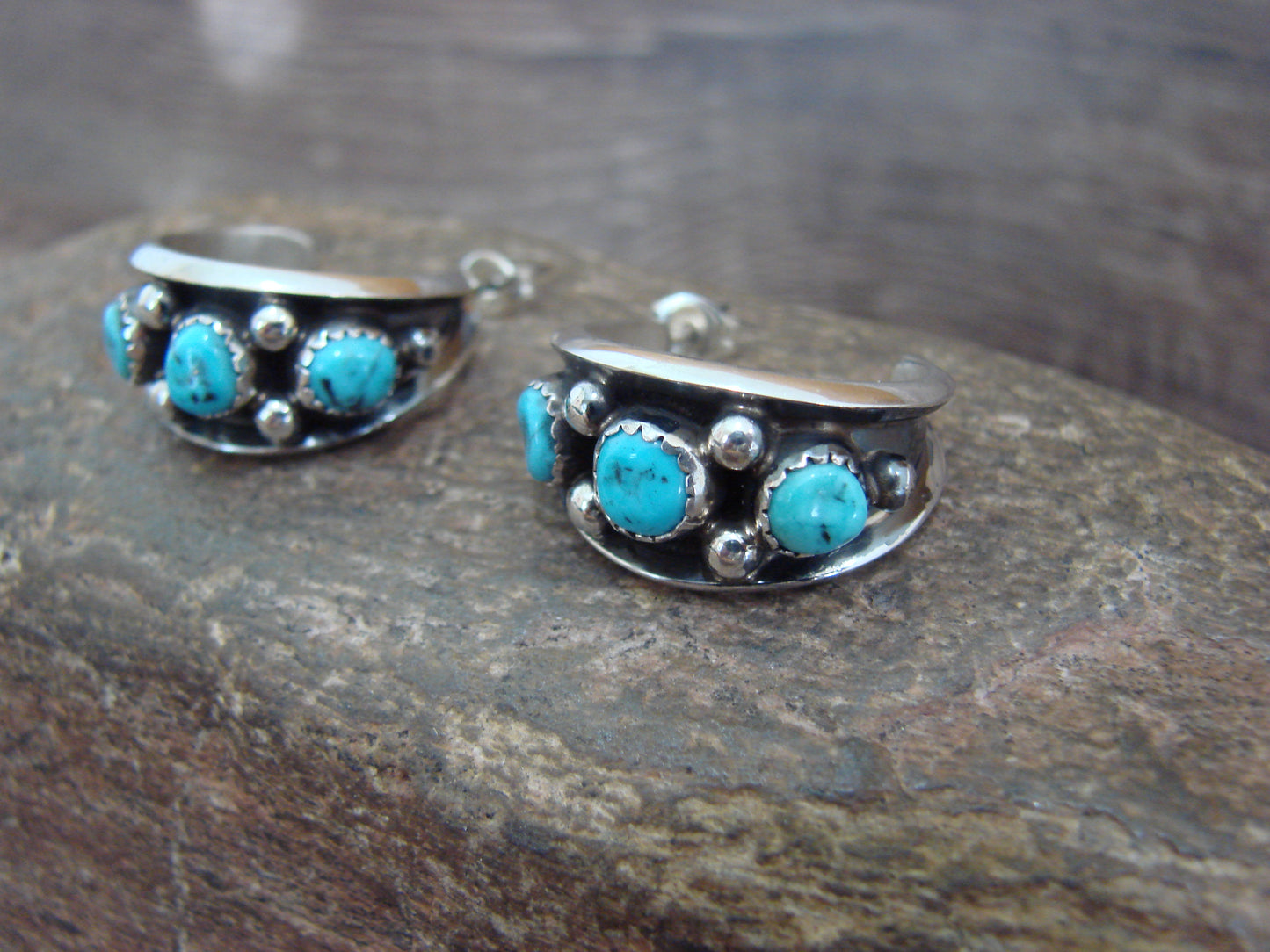 Native American Indian Sterling Silver & Turquoise 3/4" Hoop Earrings - Largo