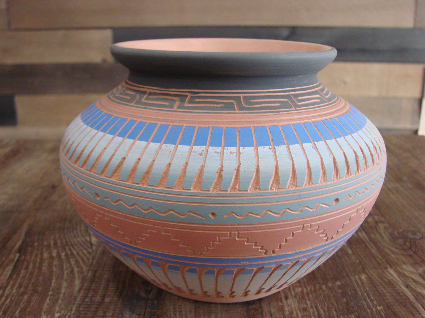 Native American Navajo Indian Hand Etched & Hand Painted Pottery - M. Charlie