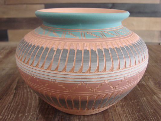 Native American Navajo Indian Hand Etched & Hand Painted Pottery - M. Charlie
