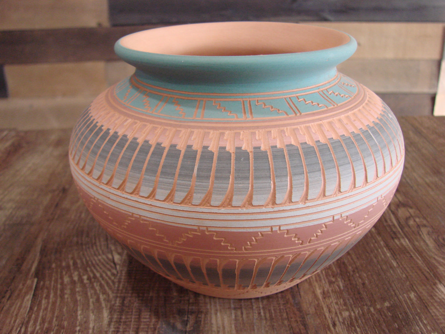 Native American Navajo Indian Hand Etched & Hand Painted Pottery - M. Charlie