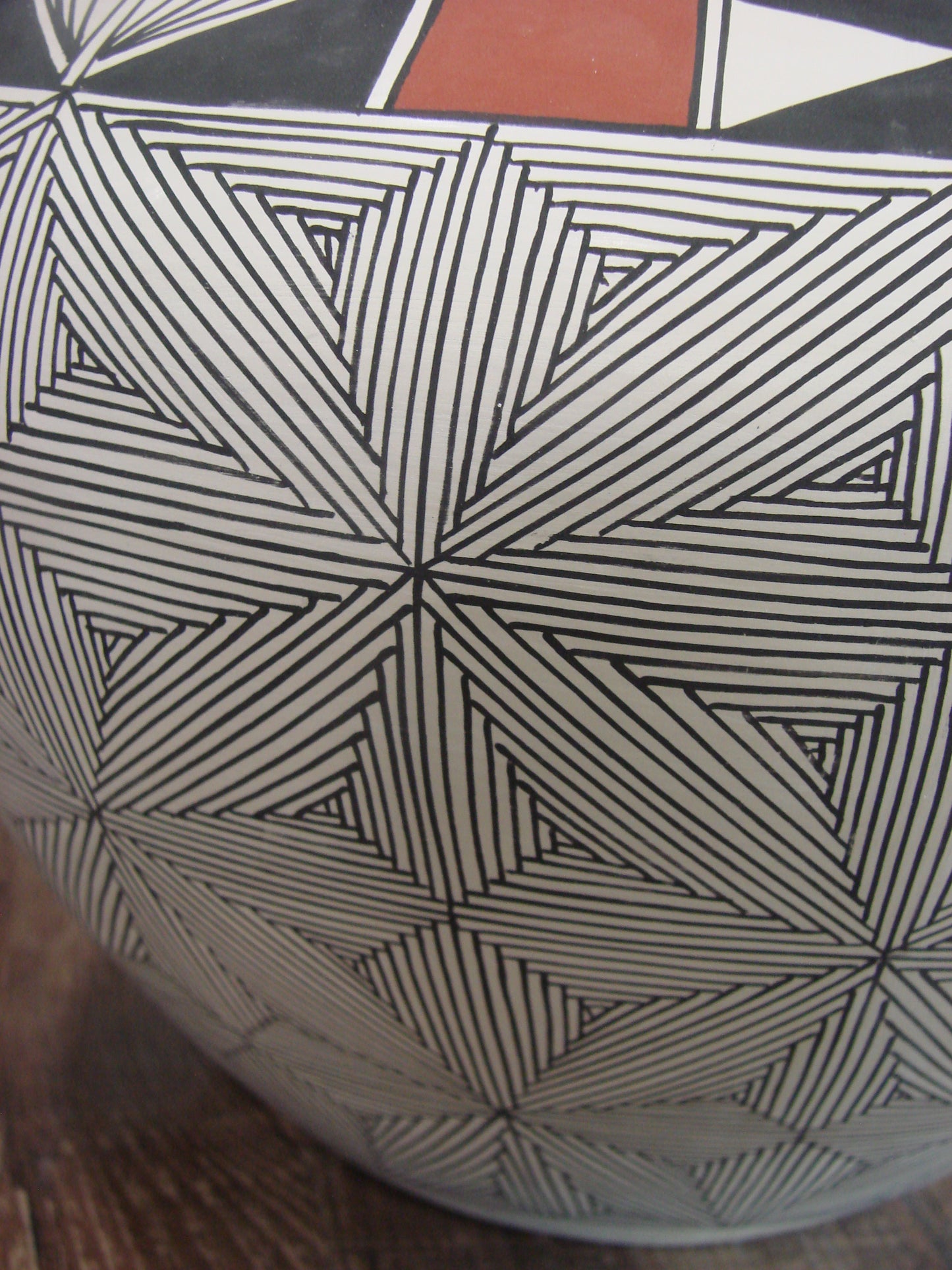 Native American Acoma Fine Line Hand Painted Pottery by D. Malie