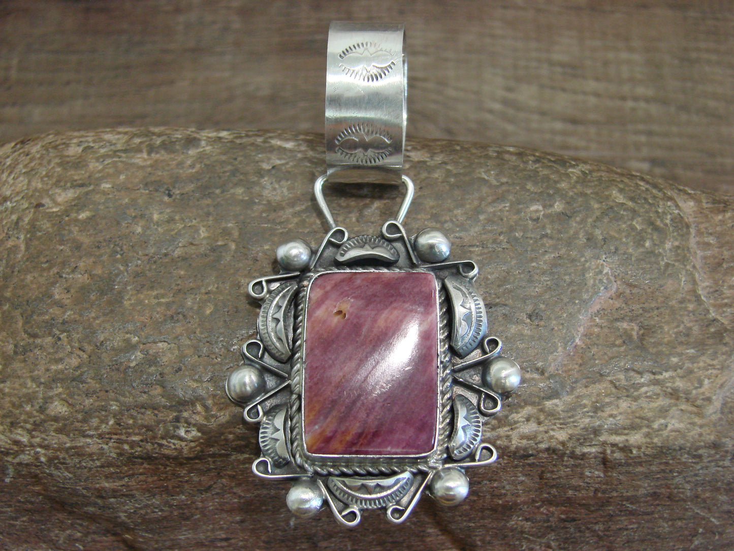 Native American Sterling Silver & Purple Spiny Oyster Pendant Signed Dawes
