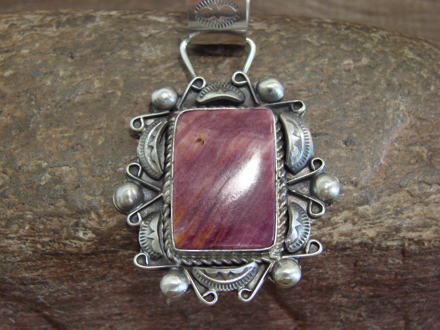 Native American Sterling Silver & Purple Spiny Oyster Pendant Signed Dawes