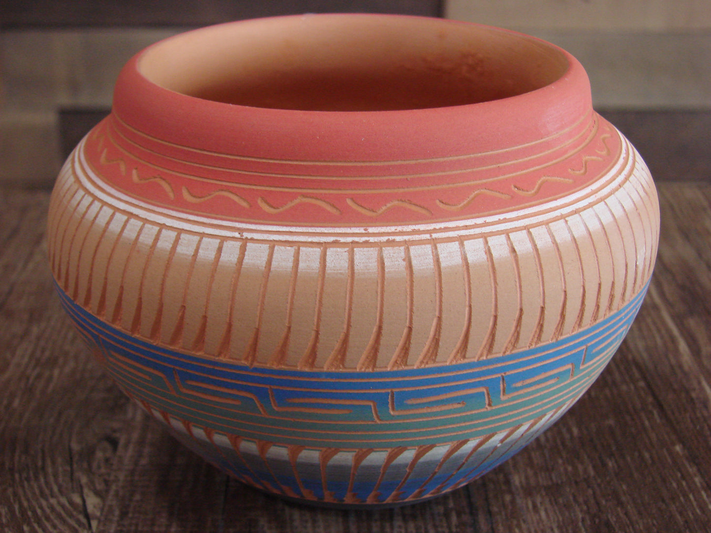 Native American Navajo Indian Hand Etched & Hand Painted Pottery - M. Charlie