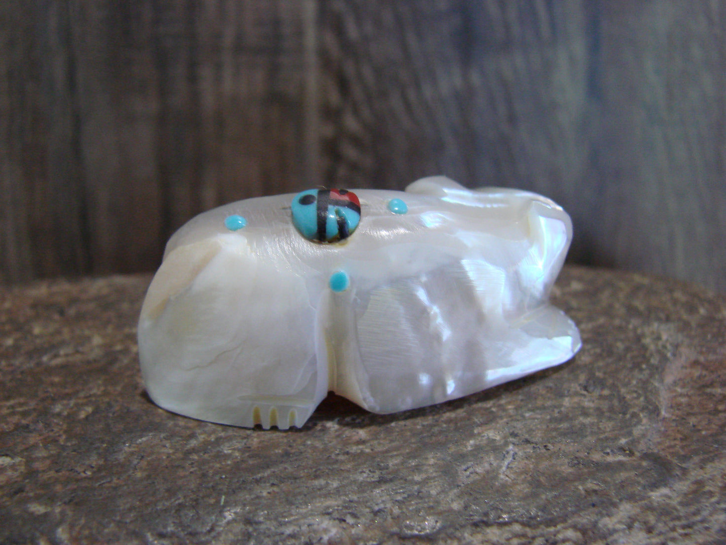 Native American Zuni Indian Hand Carved Mother of Pearl Bear Fetish- Latte