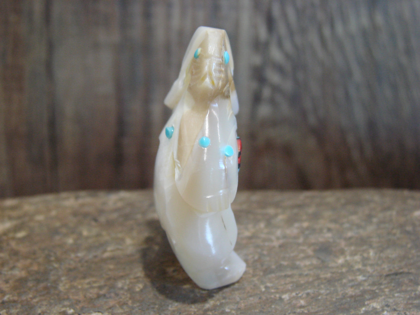 Native American Zuni Indian Hand Carved Mother of Pearl Rabbit Fetish- Latte