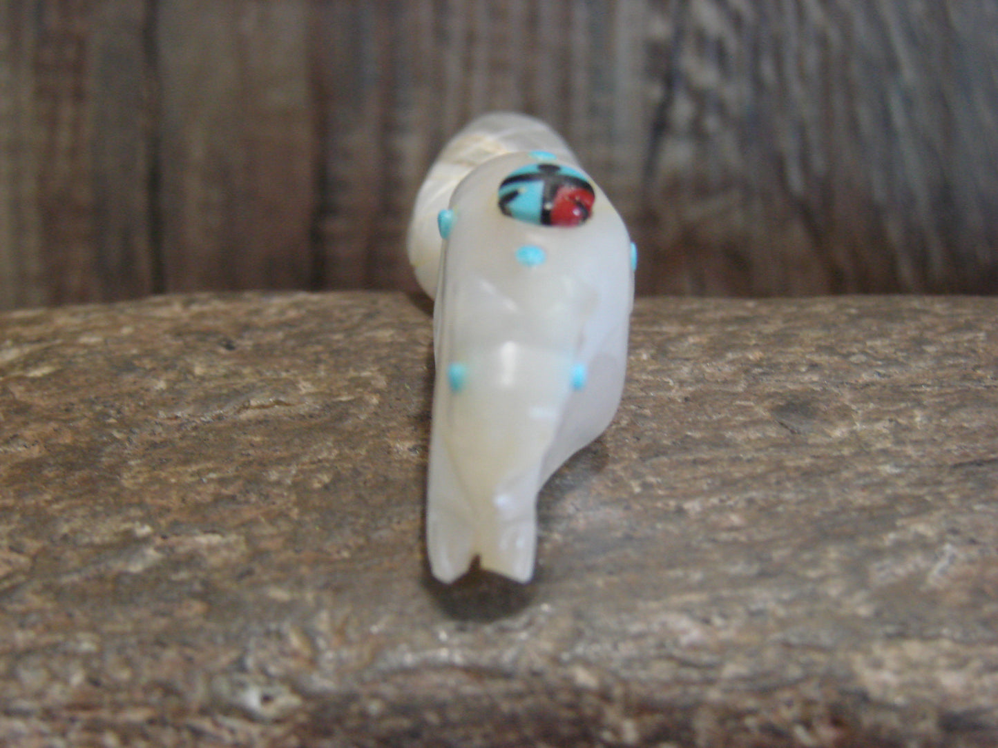 Native American Zuni Indian Hand Carved Mother of Pearl Beaver Fetish- Latte