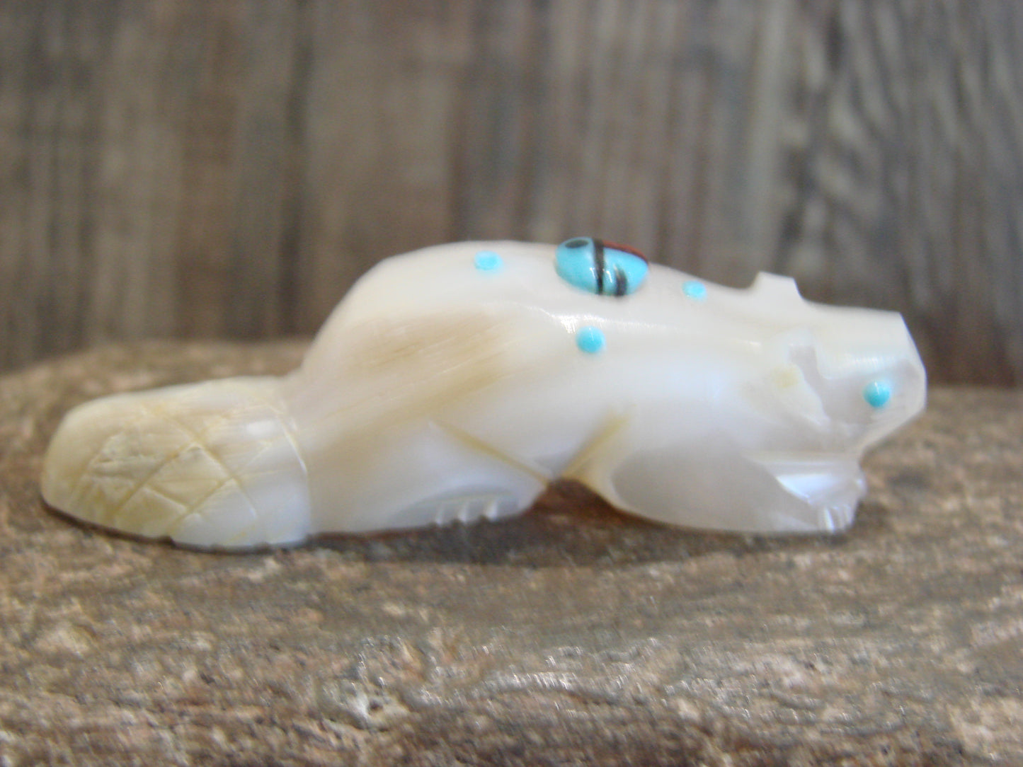 Native American Zuni Indian Hand Carved Mother of Pearl Beaver Fetish- Latte