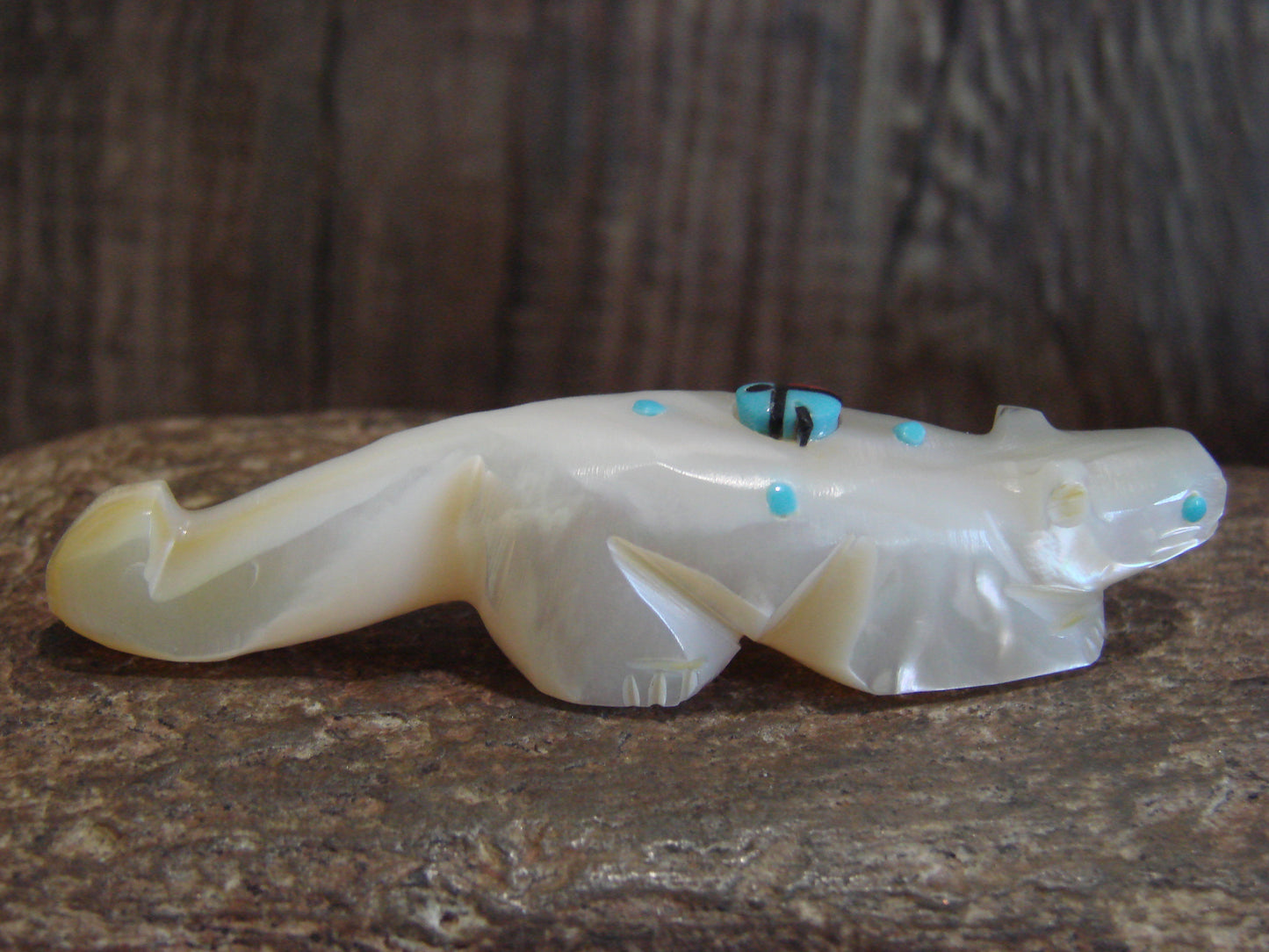 Native American Zuni Indian Hand Carved Mother of Pearl Otter Fetish- Latte