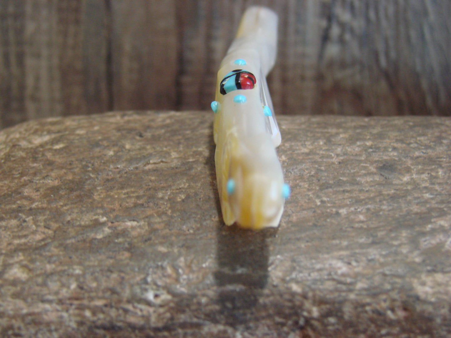 Native American Zuni Indian Hand Carved Mother of Pearl Otter Fetish- Latte