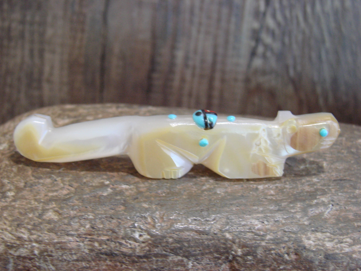 Native American Zuni Indian Hand Carved Mother of Pearl Otter Fetish- Latte