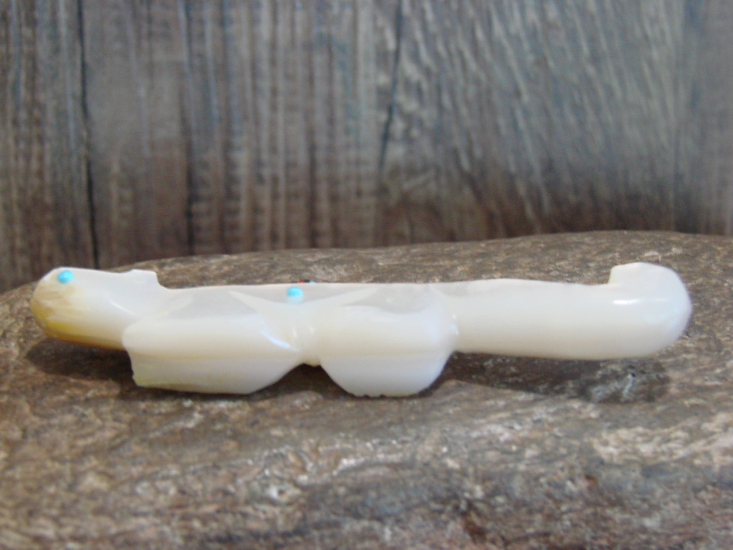 Native American Zuni Indian Hand Carved Mother of Pearl Otter Fetish- Latte