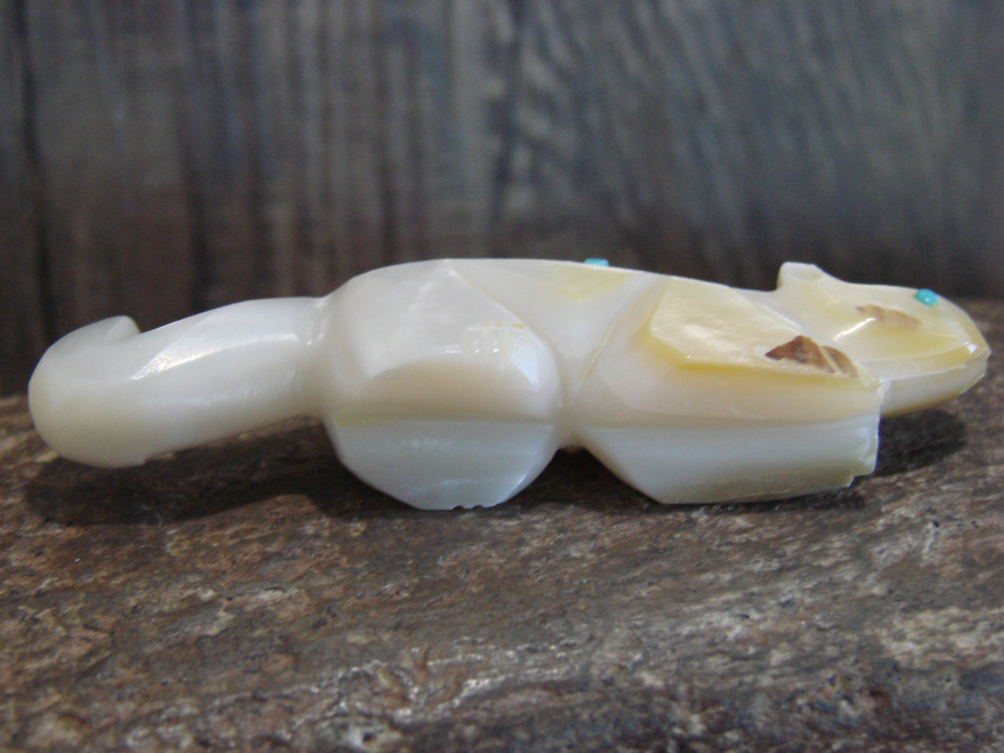 Native American Zuni Indian Hand Carved Mother of Pearl Otter Fetish- Latte