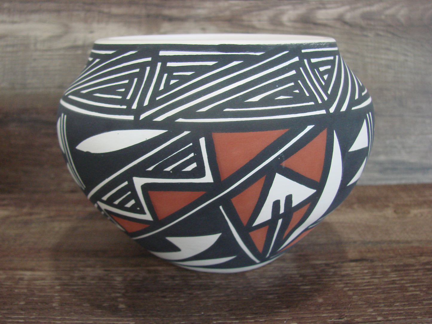 Acoma Pueblo Fine Line Hand Painted Pottery by Debra Waanda