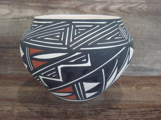 Acoma Pueblo Fine Line Hand Painted Pottery by Debra Waanda