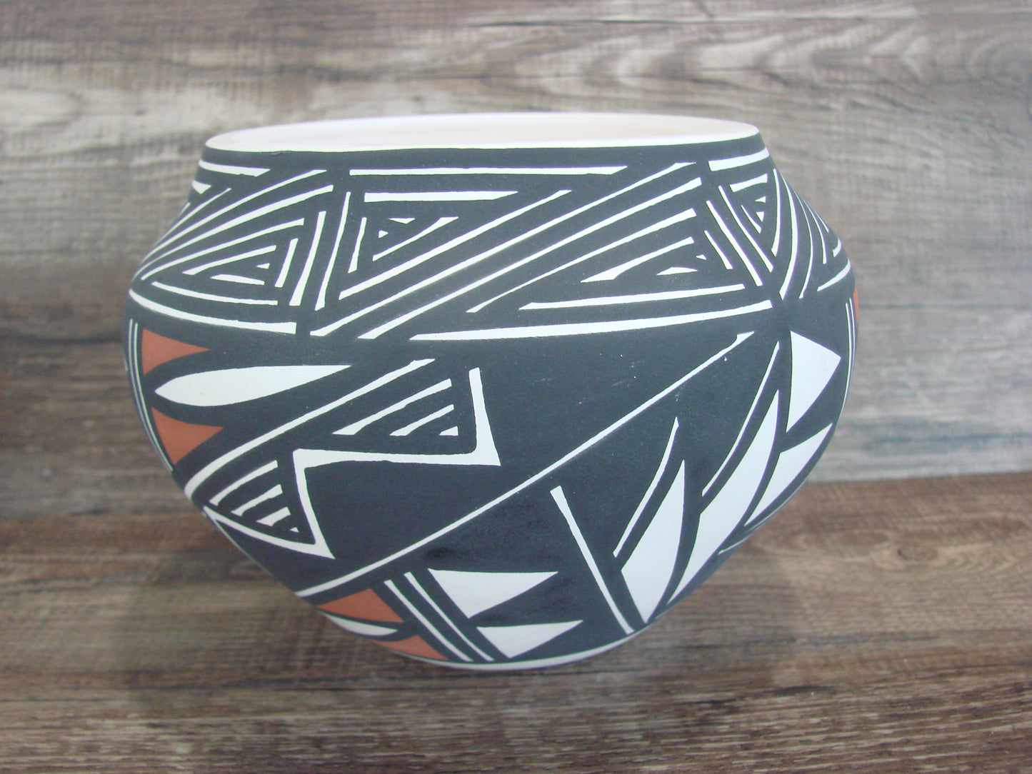 Acoma Pueblo Fine Line Hand Painted Pottery by Debra Waanda