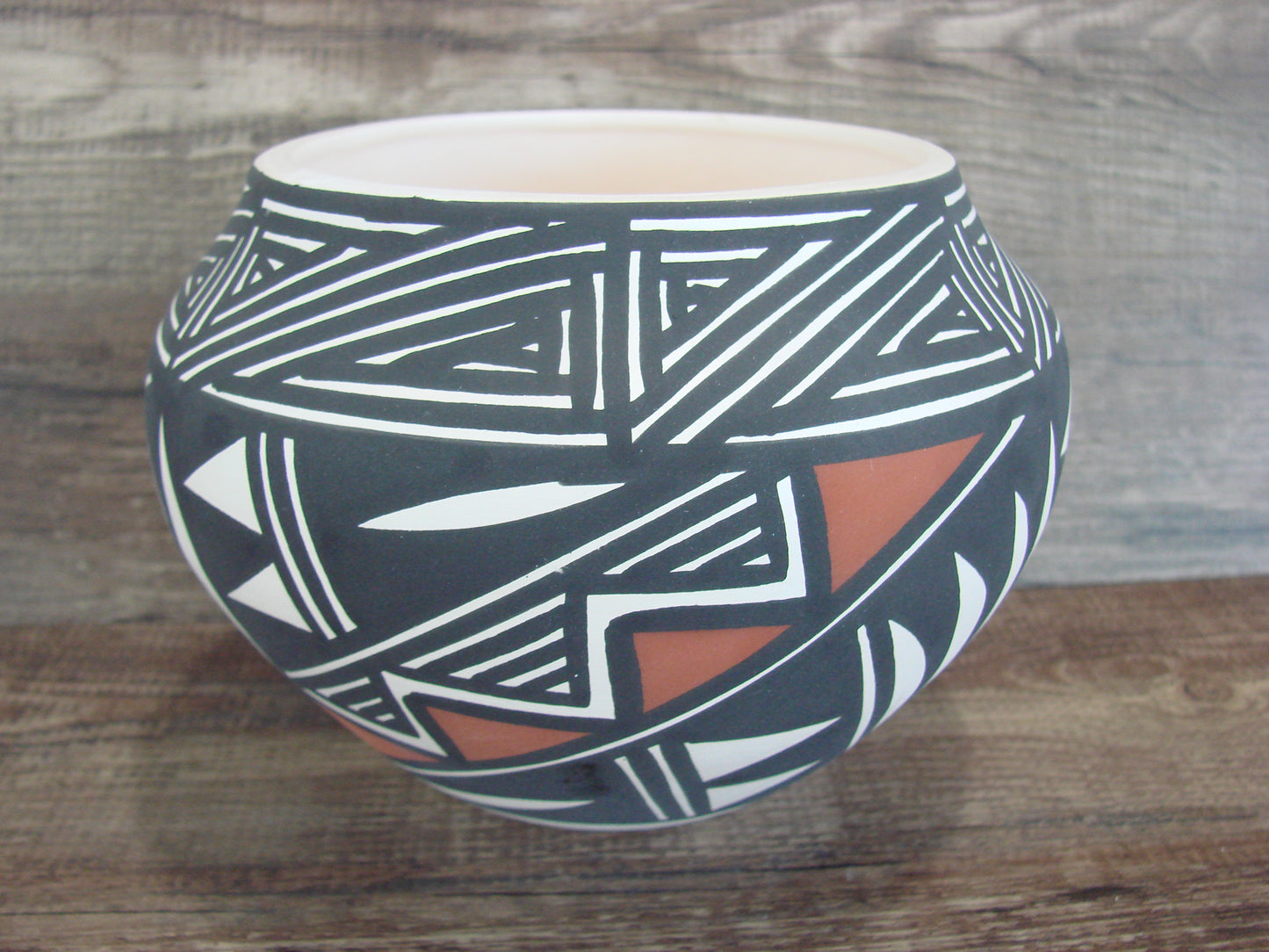 Acoma Pueblo Fine Line Hand Painted Pottery by Debra Waanda