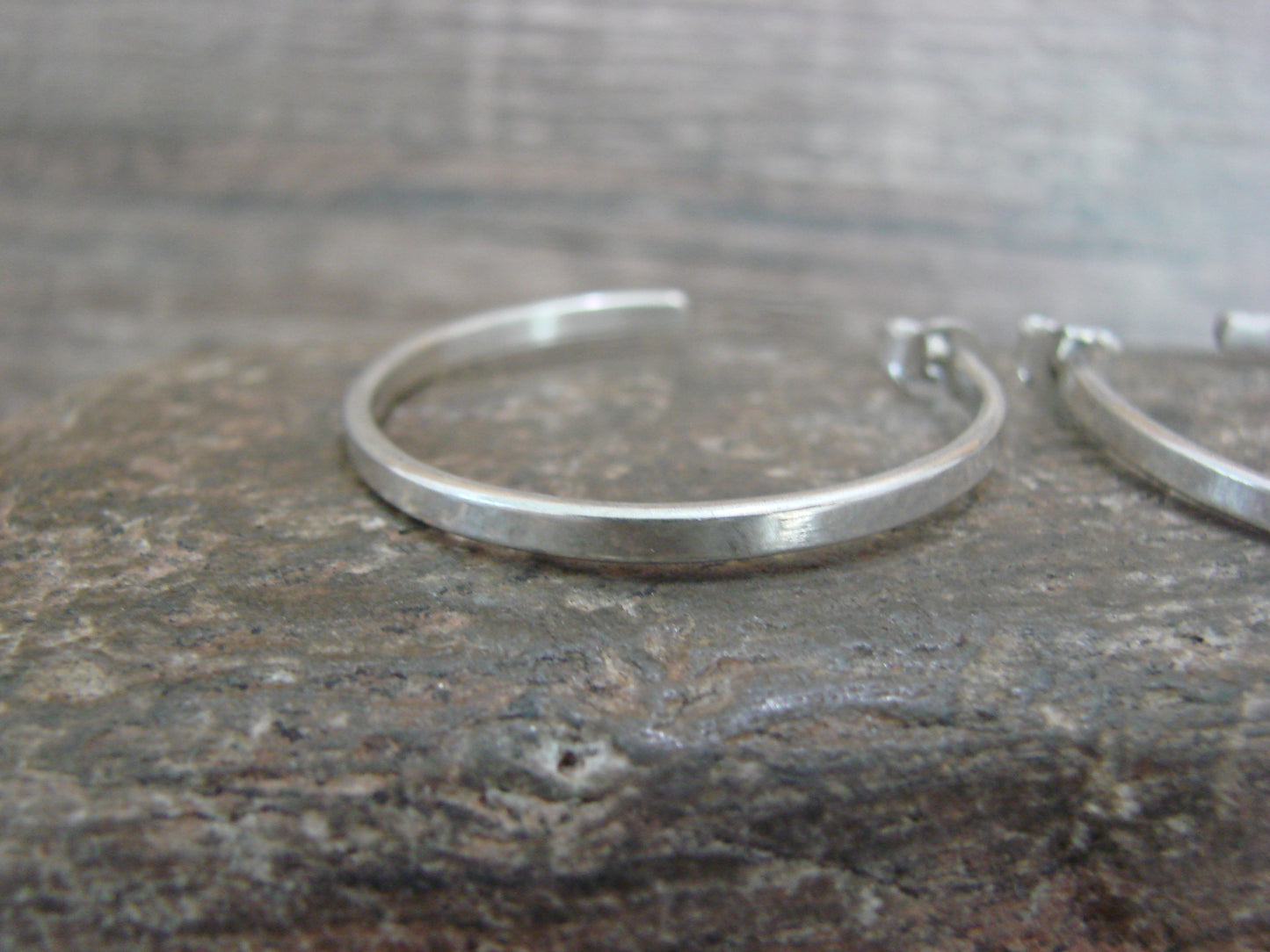 Navajo Indian Sterling Silver 1 1/4" Hoop Earrings by Tahe