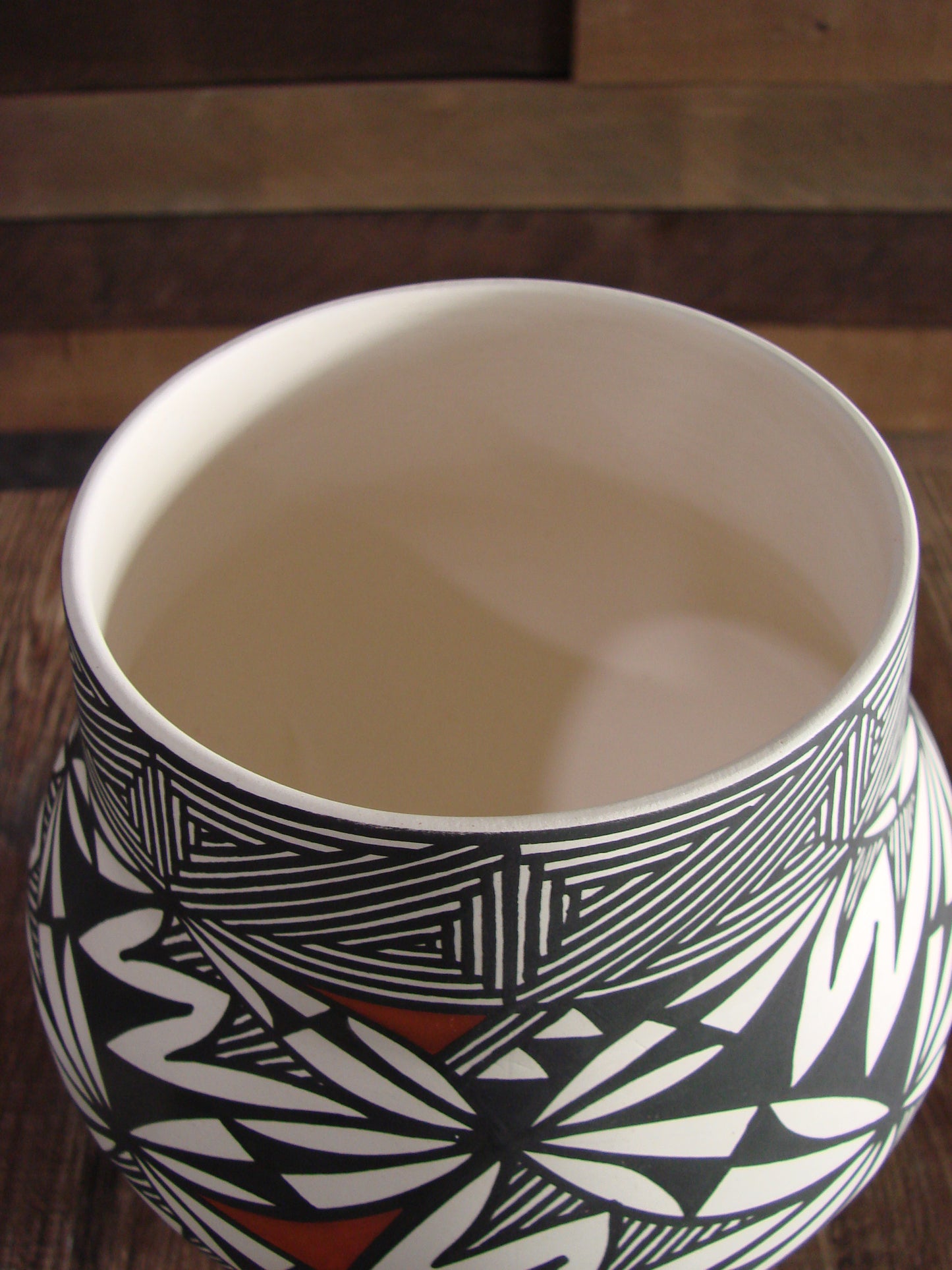 Native American Hand Painted Fine Line Acoma Pottery by Waconda