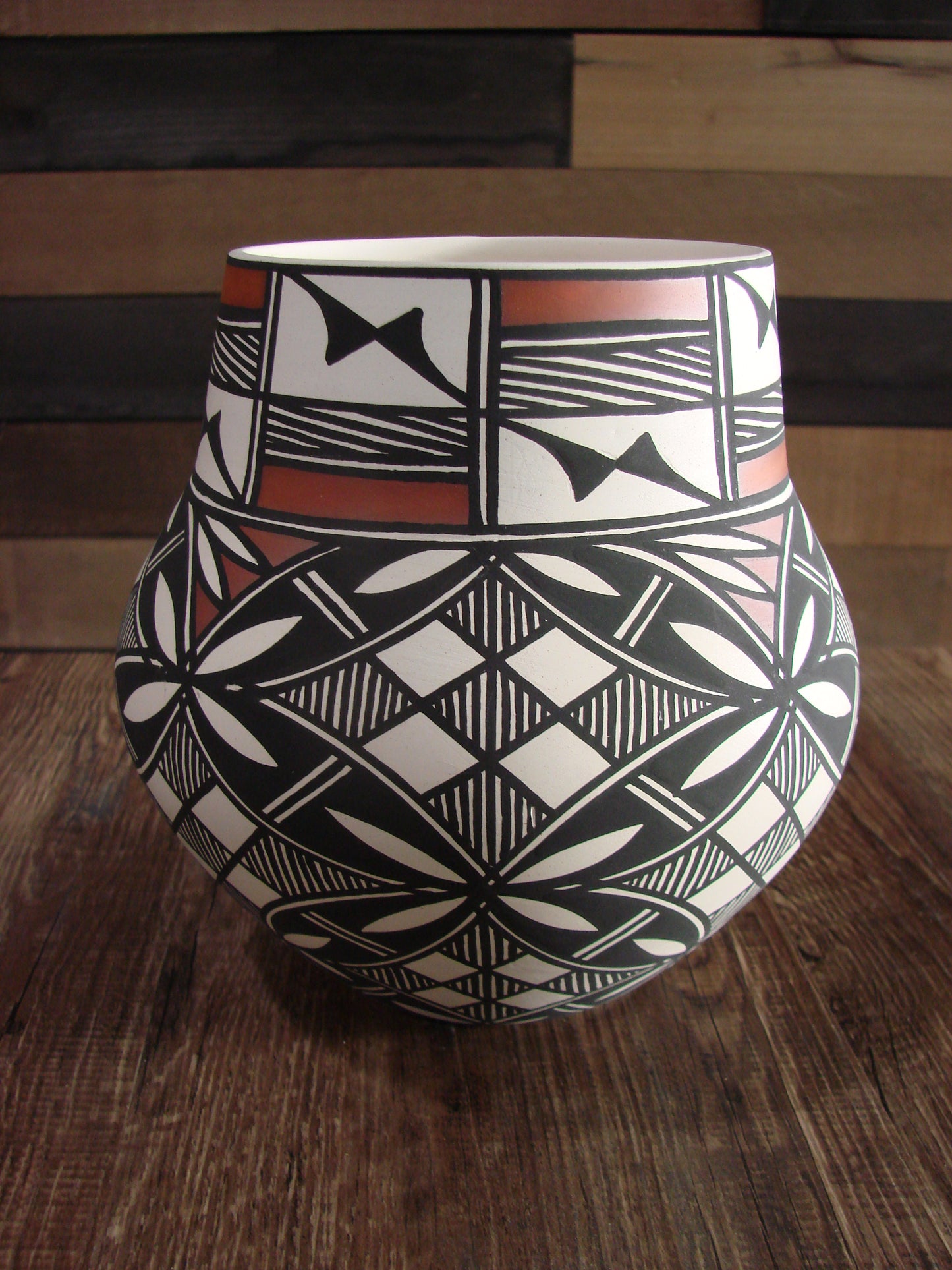 Native American Hand Painted Fine Line Acoma Pottery by Waconda