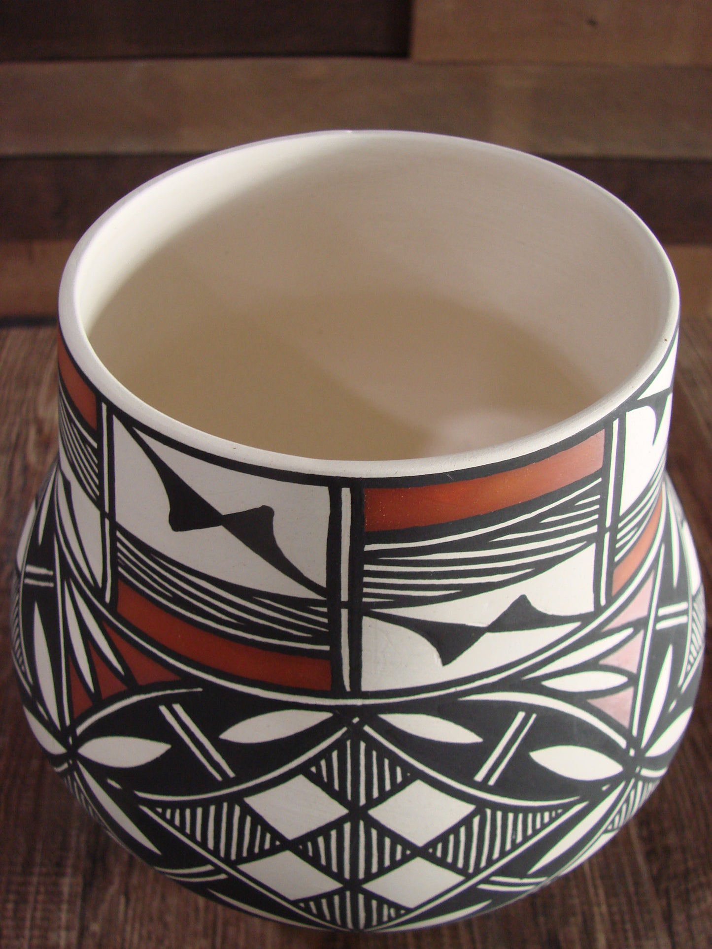 Native American Hand Painted Fine Line Acoma Pottery by Waconda