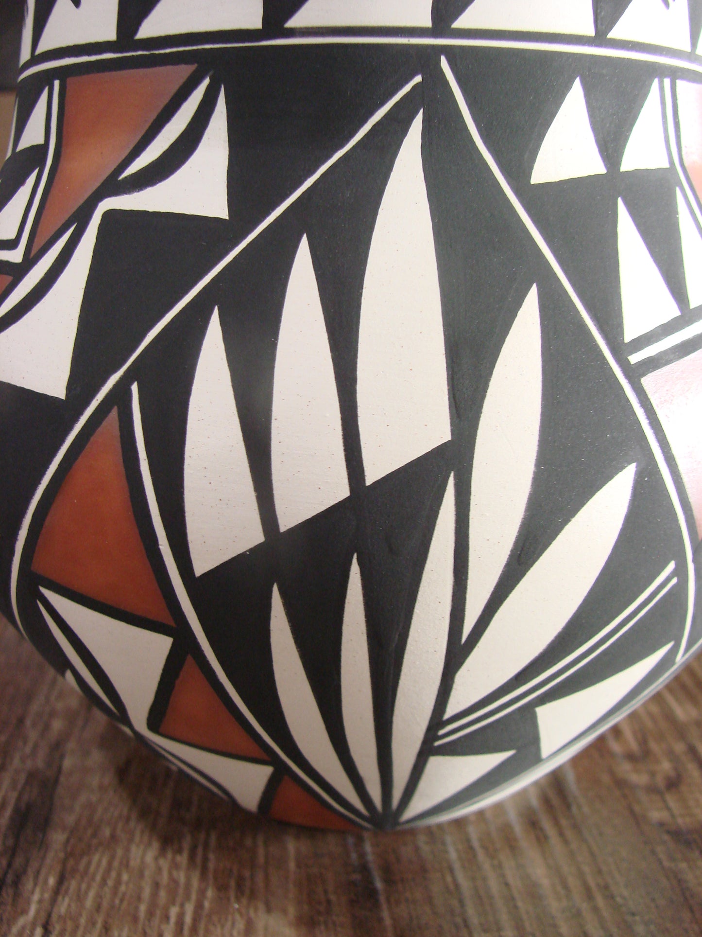 Native American Hand Painted Fine Line Acoma Pottery by Waconda