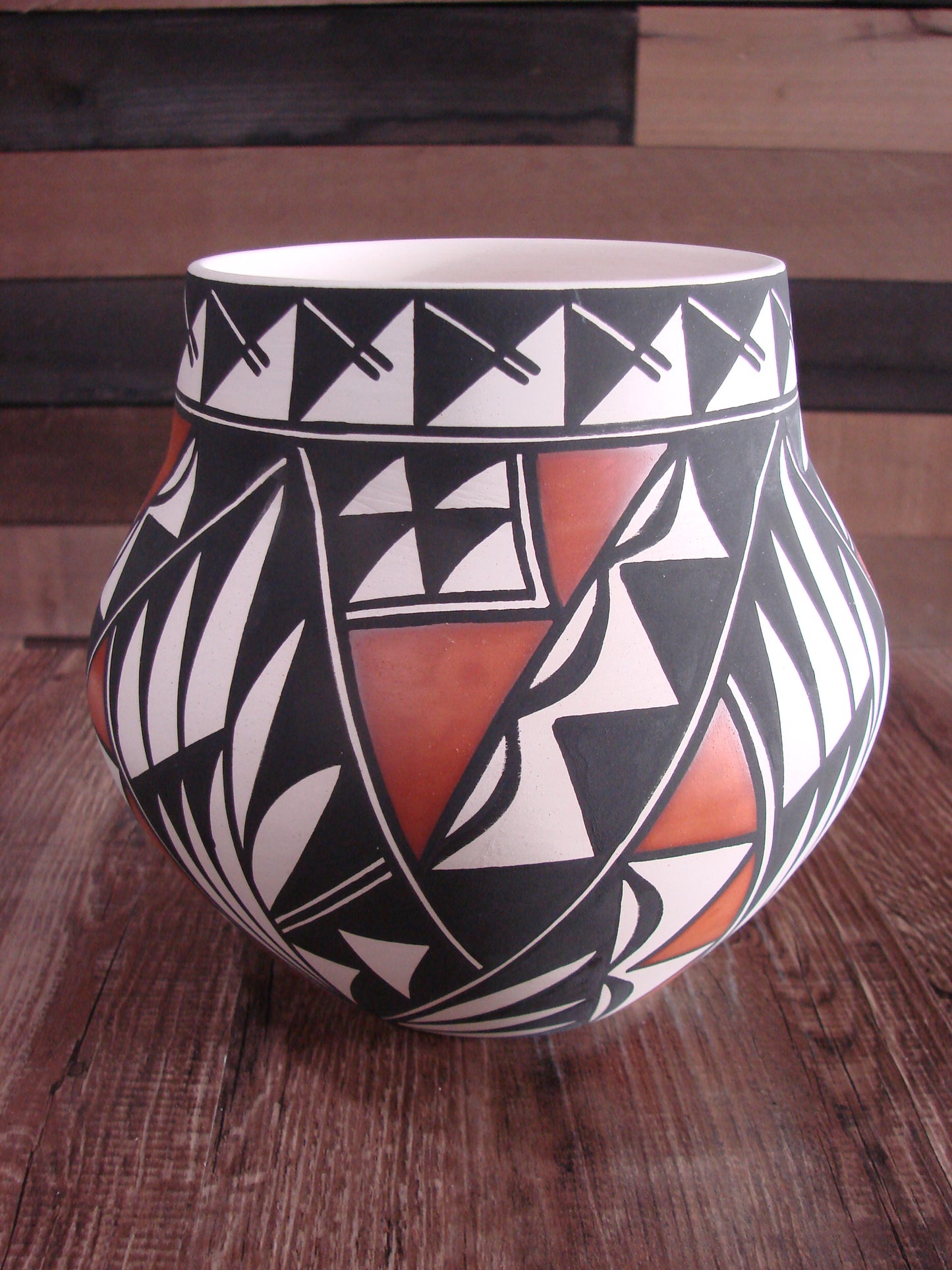Native American Hand Painted Fine Line Acoma Pottery by Waconda