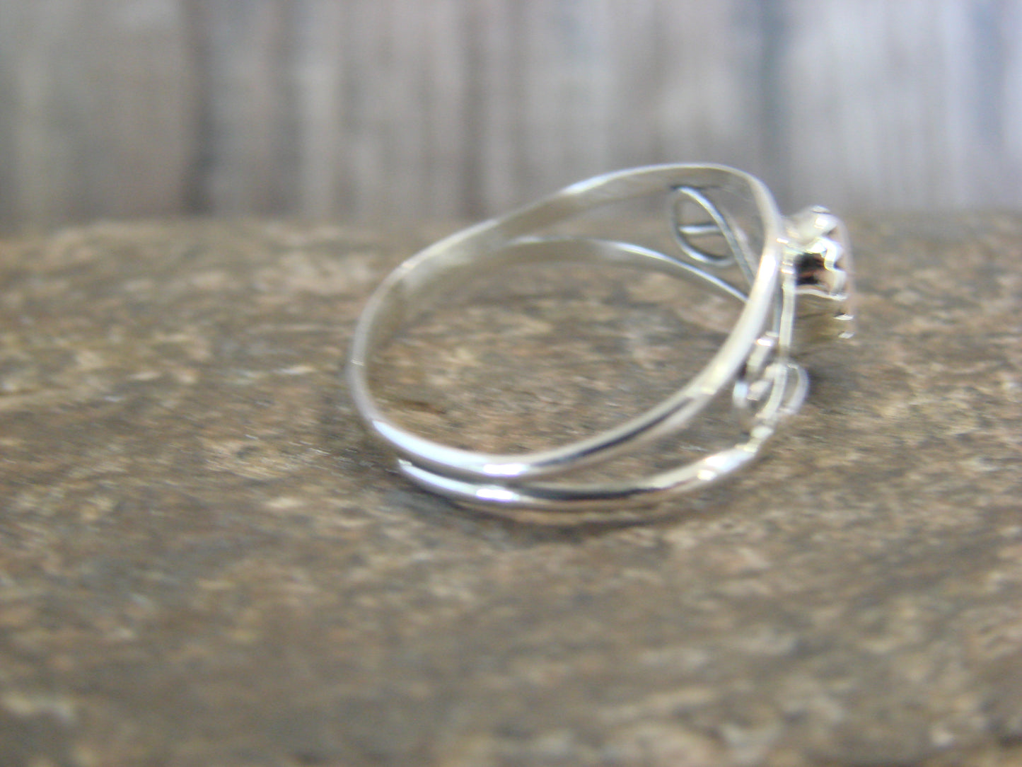 Native American Sterling Silver & Shell Ring by Lincoln - Size 7