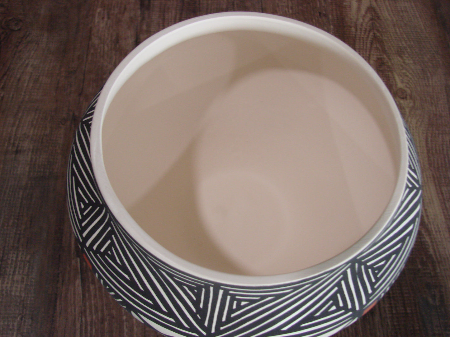 Native American Laguna Fine Line Hand Painted Pottery by DW
