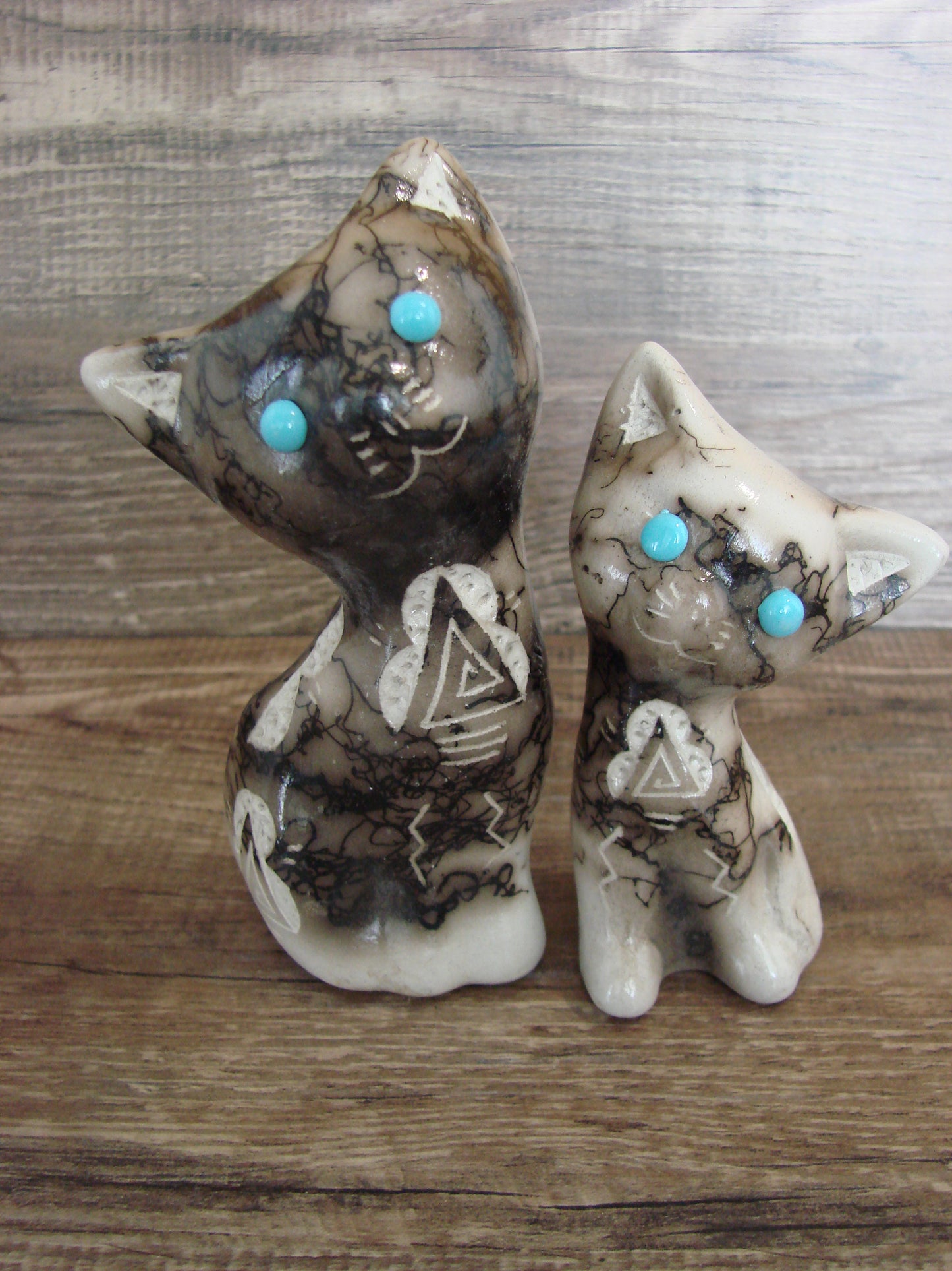 Native American Horse Hair Cat Pottery Set by Vail