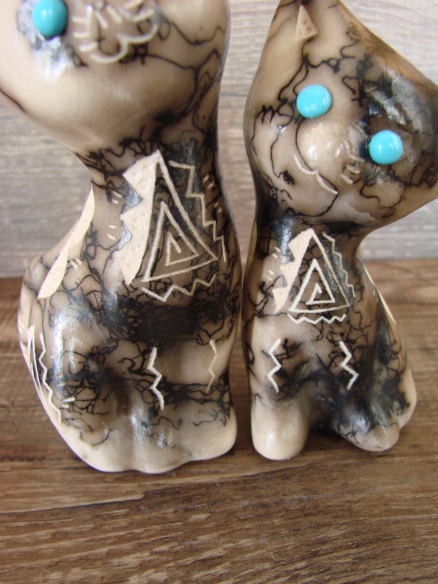 Native American Horse Hair Cat Pottery Set by Vail