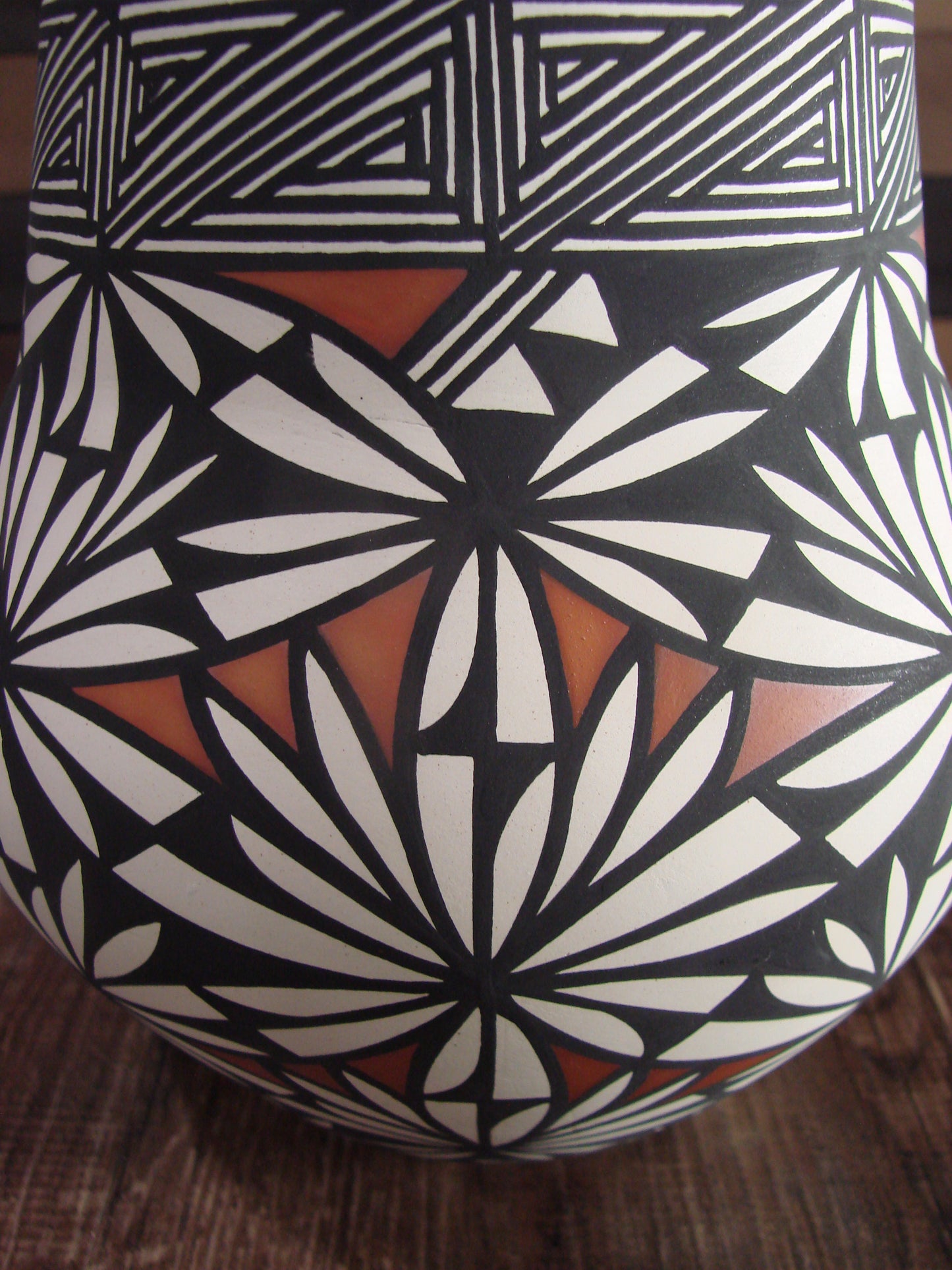 Native American Hand Painted Fine Line Acoma Pottery by Waconda