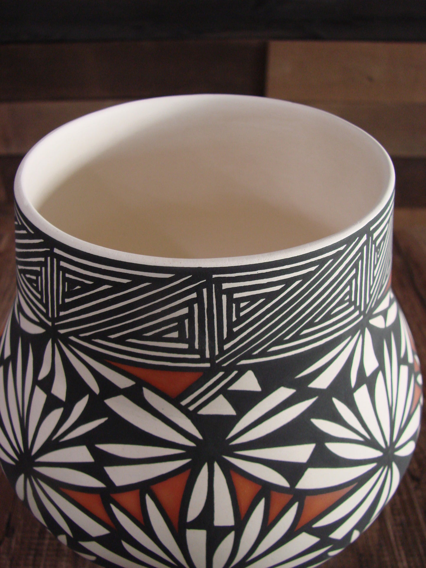 Native American Hand Painted Fine Line Acoma Pottery by Waconda