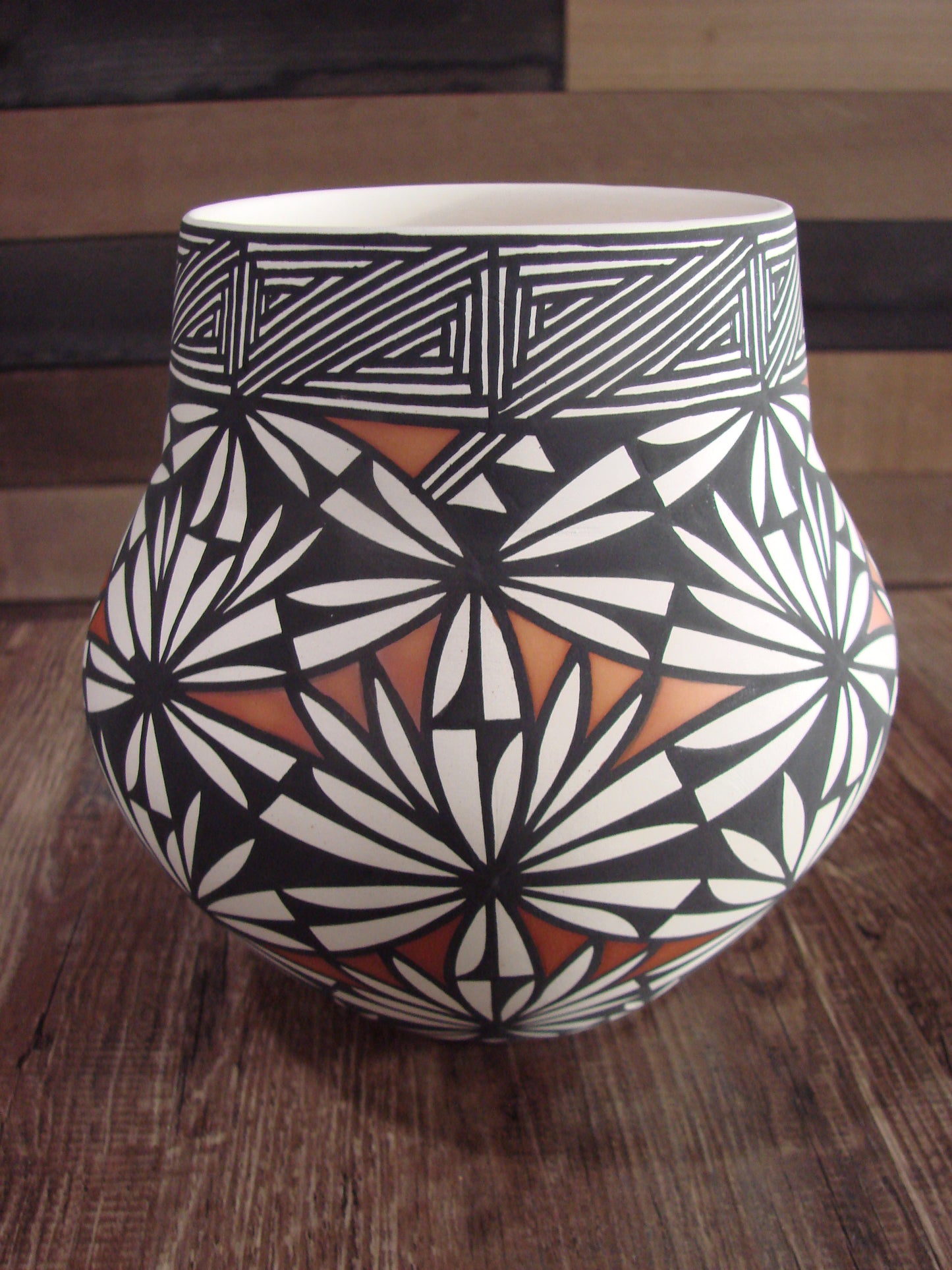 Native American Hand Painted Fine Line Acoma Pottery by Waconda