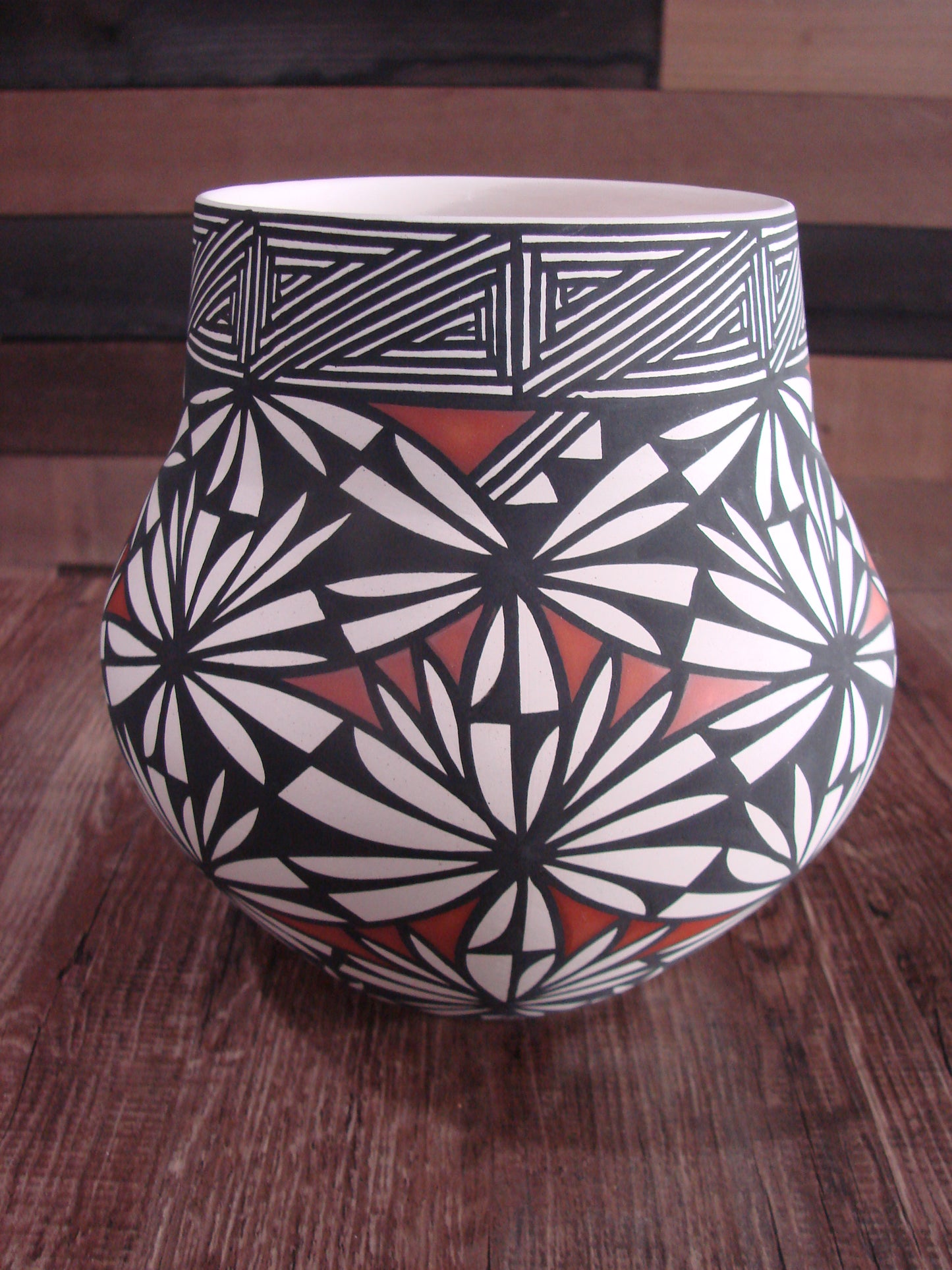 Native American Hand Painted Fine Line Acoma Pottery by Waconda