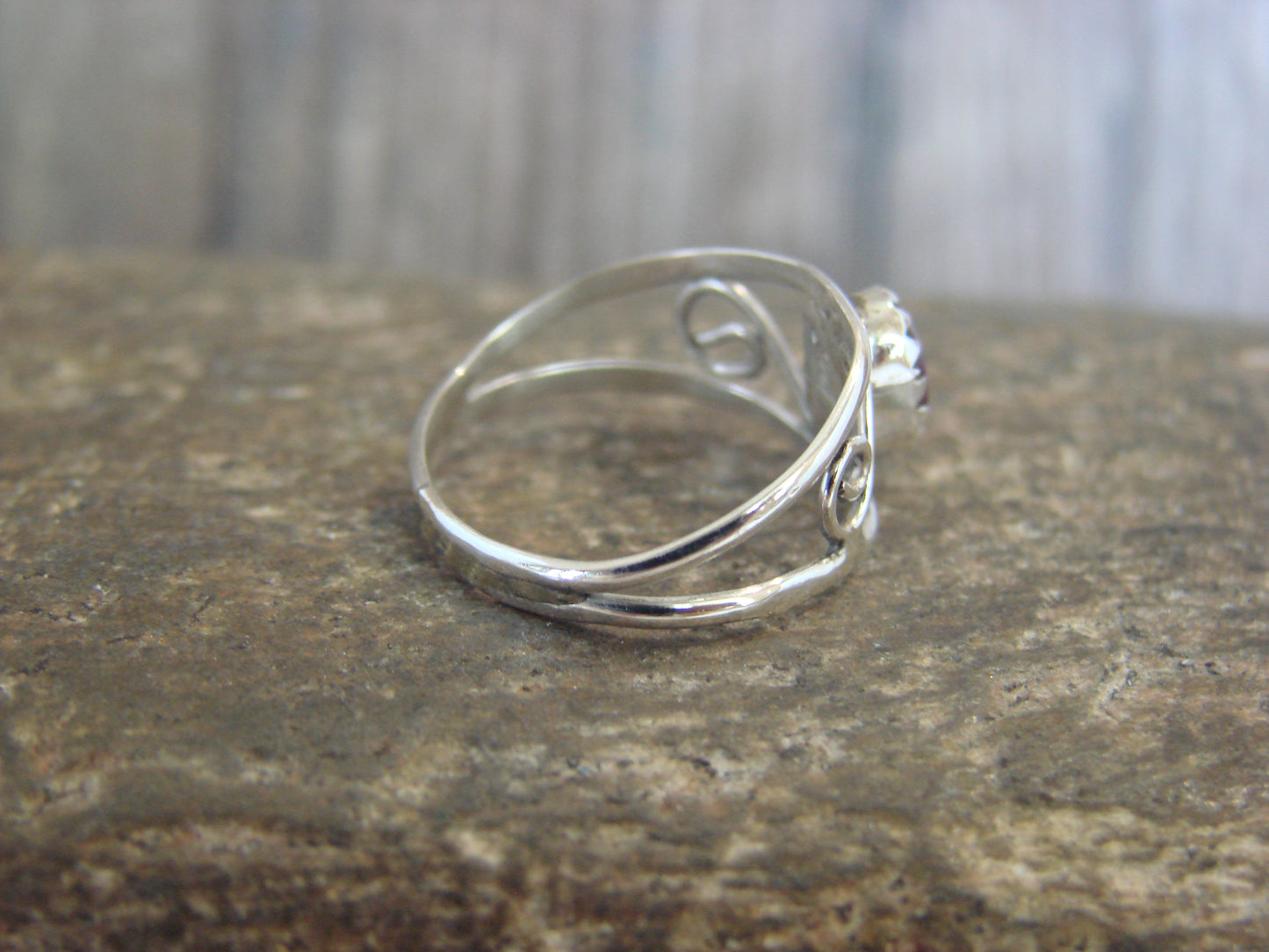 Native American Sterling Silver & Purple Spiny Oyster Ring by Lincoln - Size 4.5