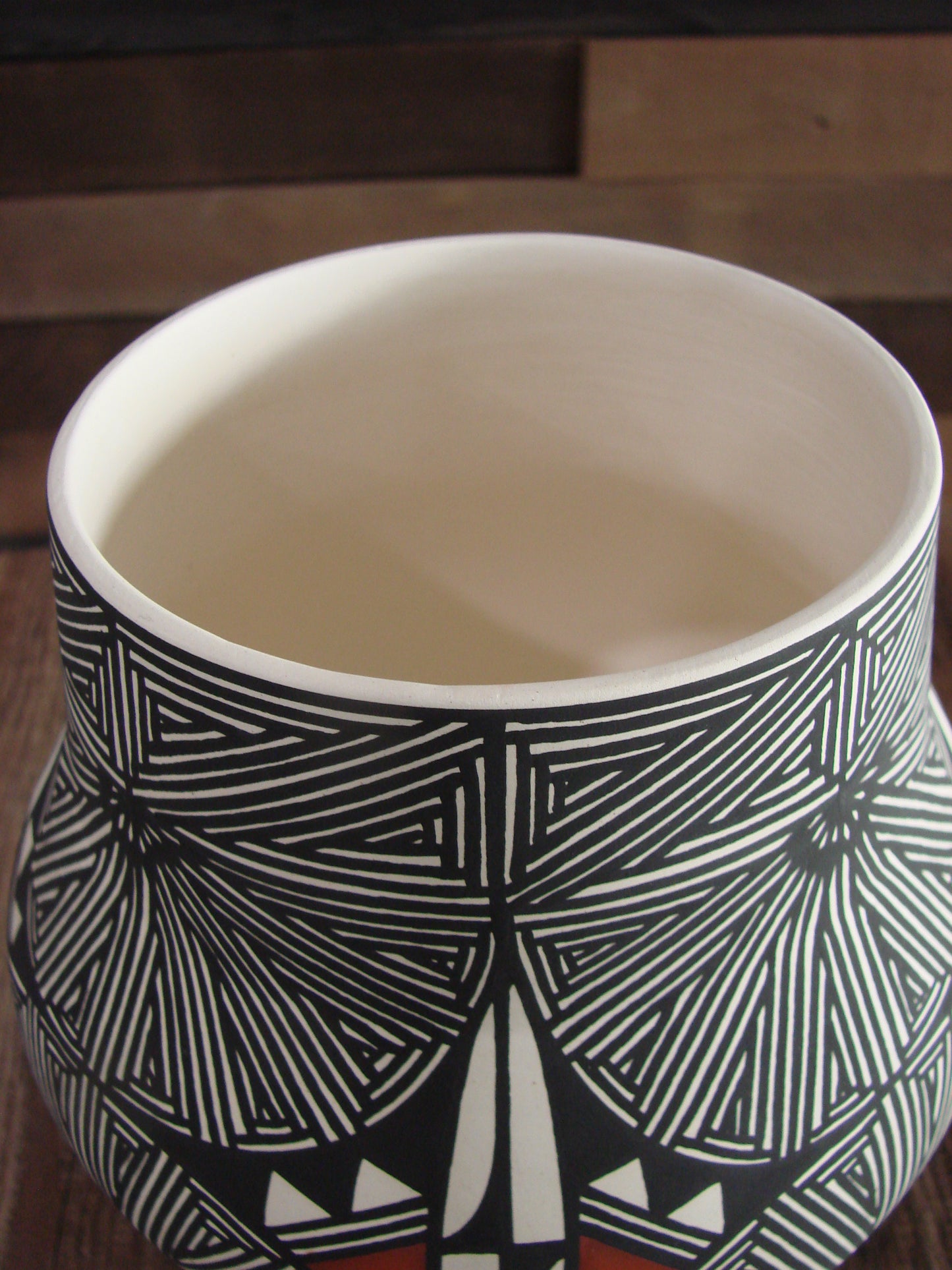 Native American Hand Painted Fine Line Acoma Pottery by Waconda