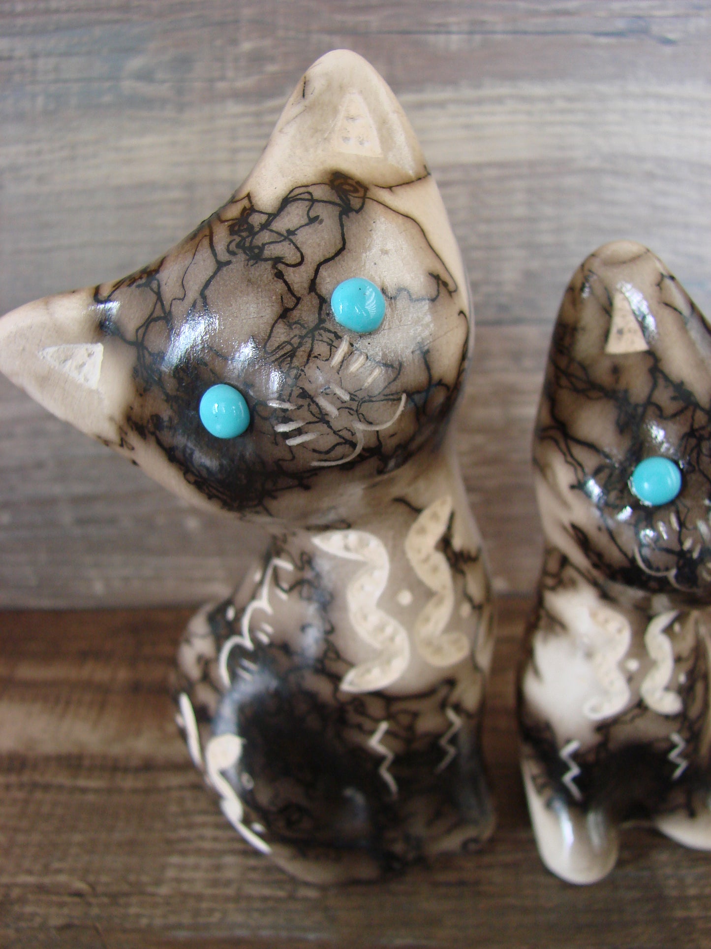 Native American Horse Hair Cat Pottery Set by Vail