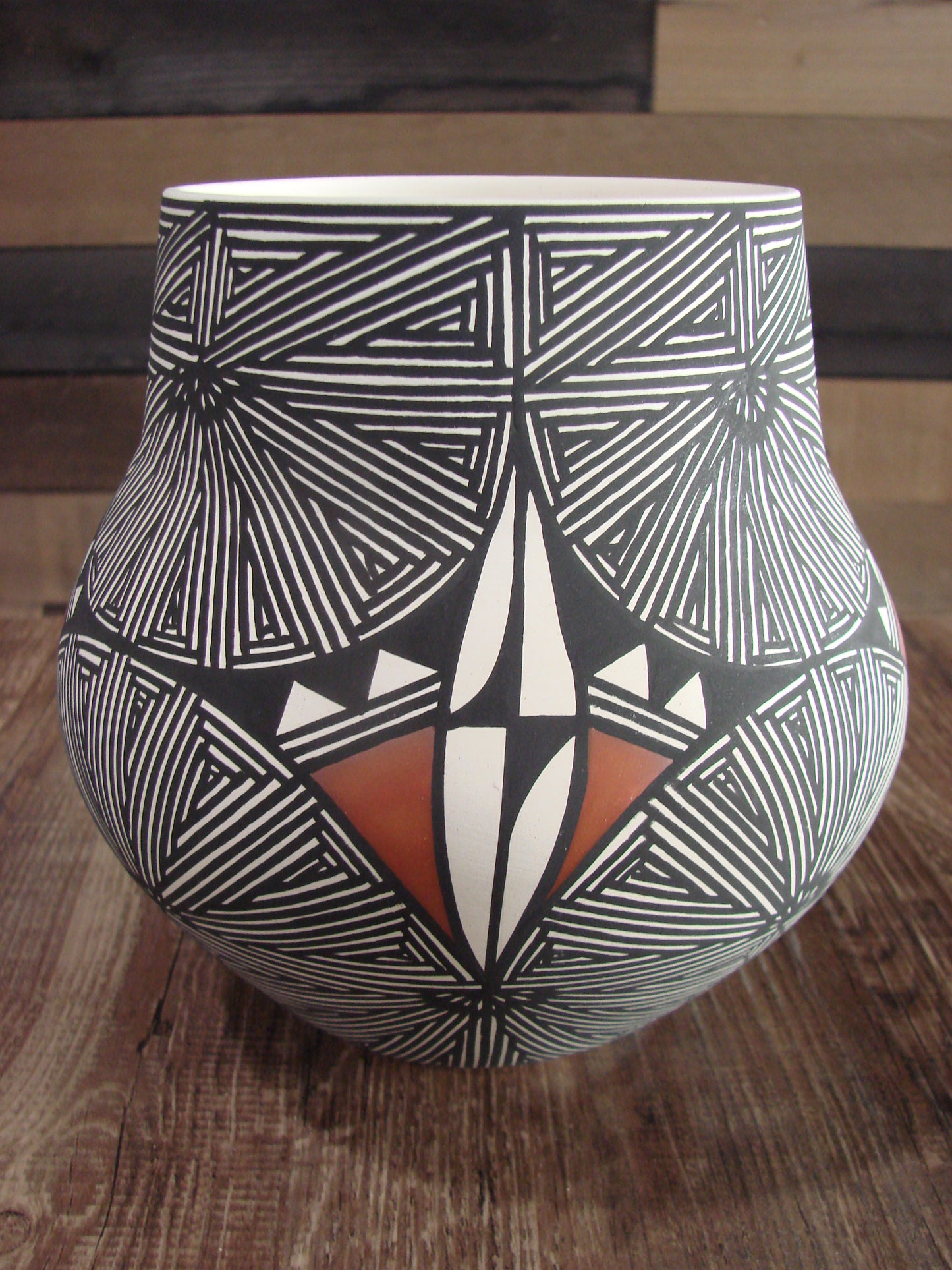 Native American Hand Painted Fine Line Acoma Pottery by Waconda