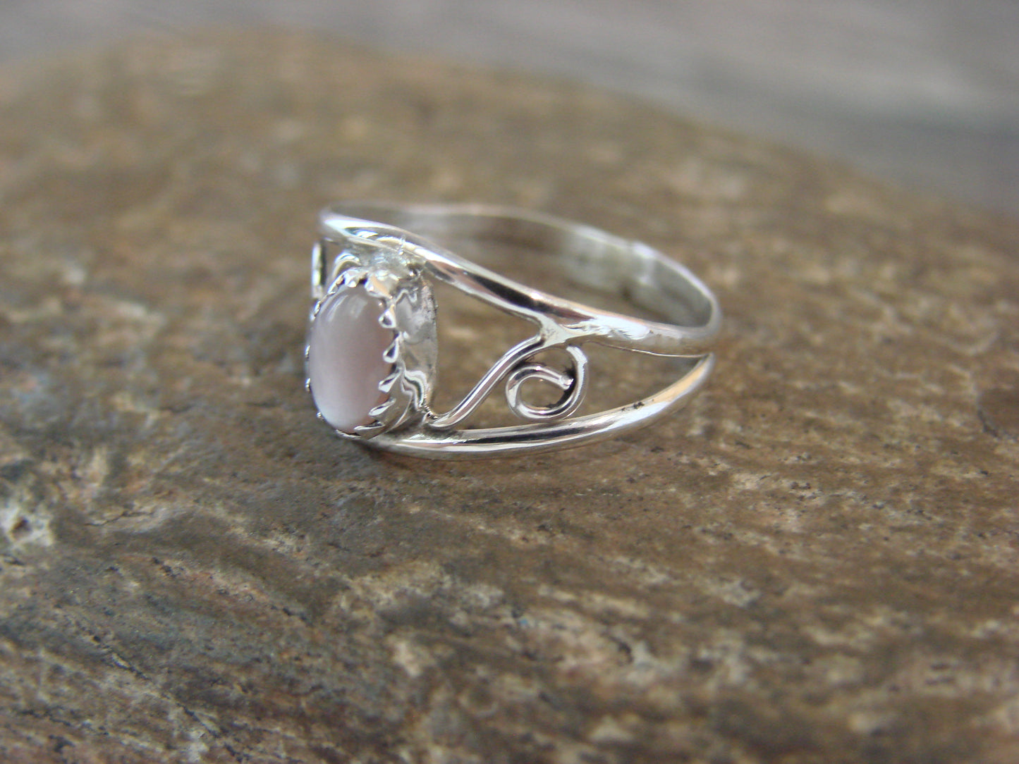 Native American Sterling Silver & Pink Shell Ring Size 3.5 by Lincoln