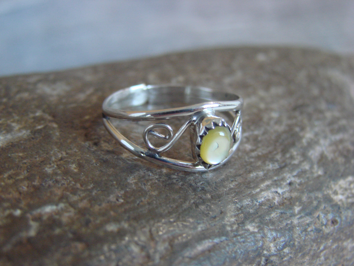 Native American Sterling Silver & Yellow Shell Ring Size 6.5 by Lincoln