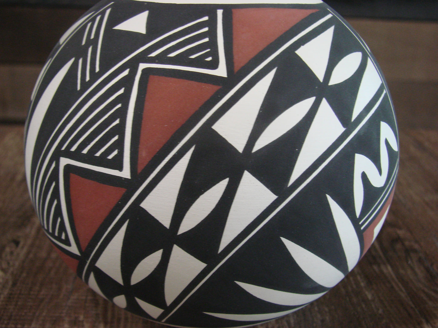 Native American Acoma Fine Line Hand Painted Pottery by Victorino