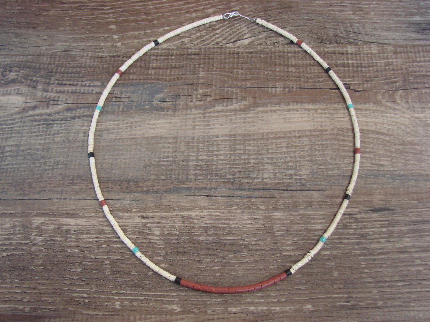 Native American 18" Santo Domingo Tortoise Shell Heishi Necklace - Crespin
